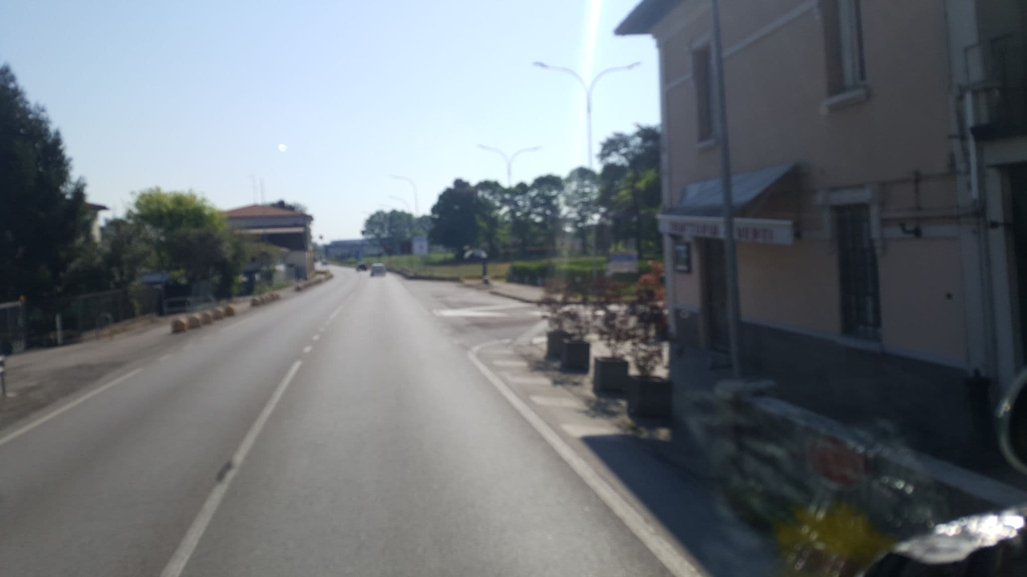 Street view near Albergo Trattoria 4 Venti, Montanara — © klimakas (CC BY-SA · Mapillary)
