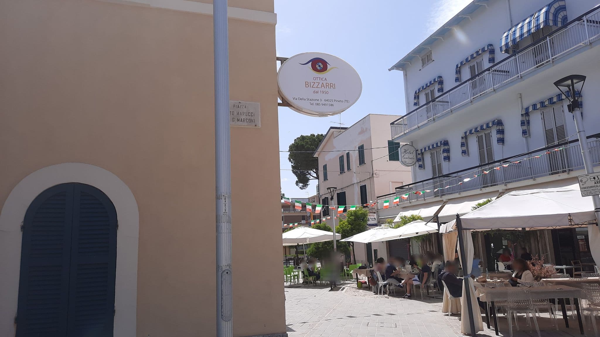 Street view near Centale, Pineto — © fiammacistriani (CC BY-SA · Mapillary)