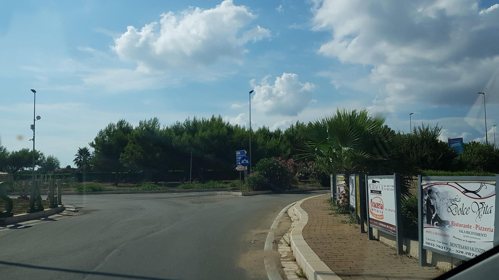 Street view near Gigli Hotel Salento, Salve — © ale_zena_it (CC BY-SA · Mapillary)