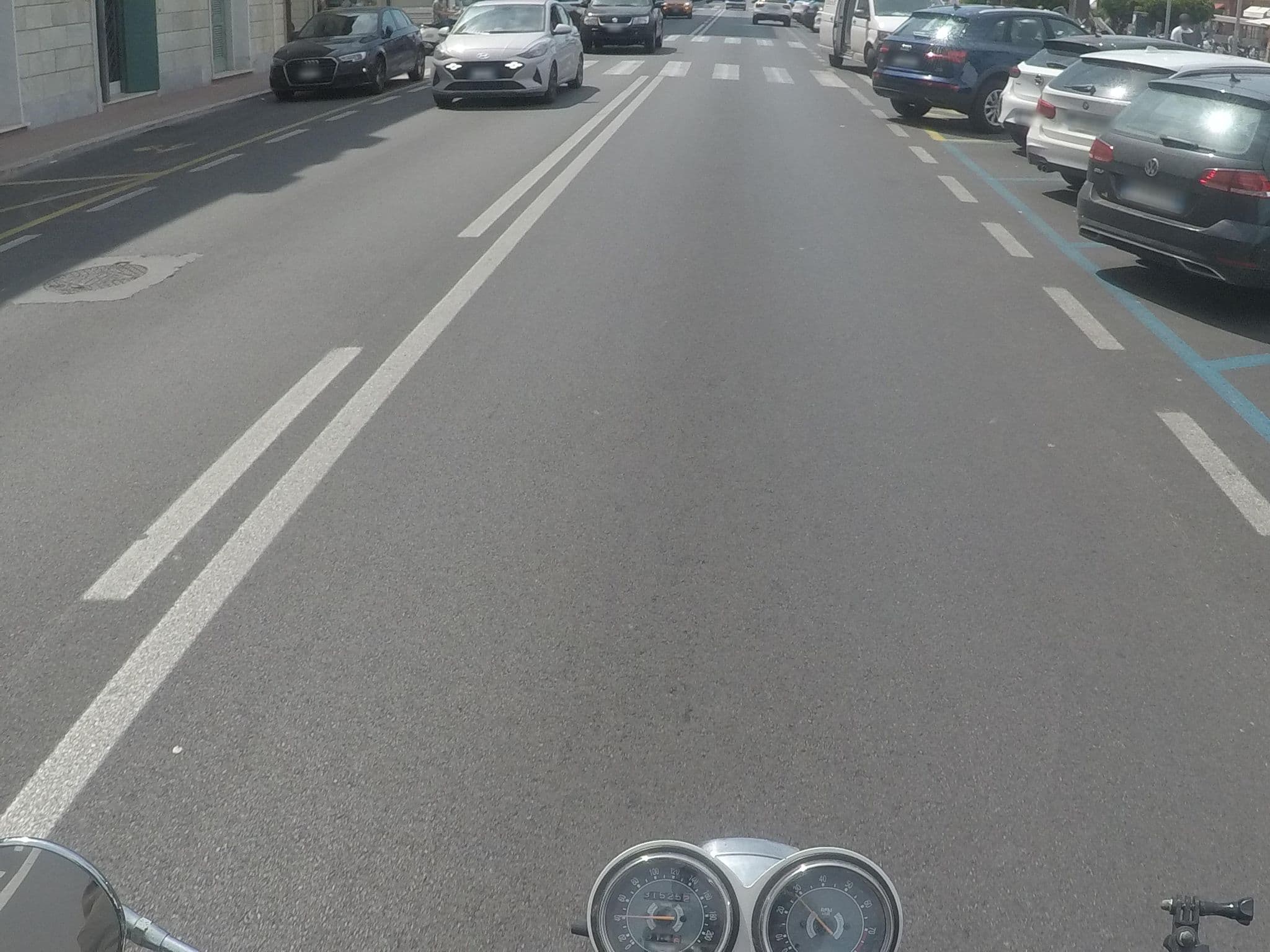 Street view near Hotel Dolfi, Viareggio — © cxc (CC BY-SA · Mapillary)