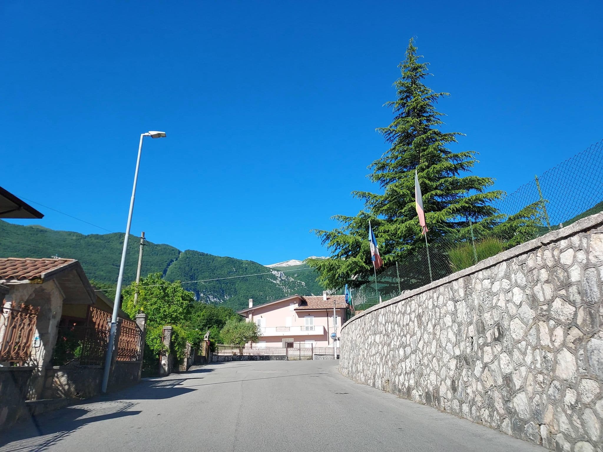 Street view near Villa Benice, Civitella Roveto — © odiug (CC BY-SA · Mapillary)