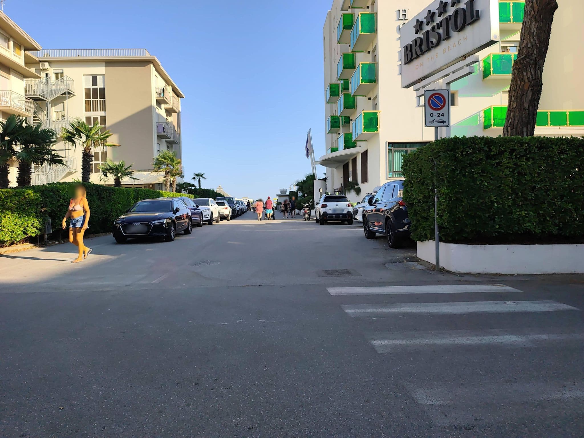 Street view near Bristol, Lido di Jesolo — © Duro (CC BY-SA · Mapillary)