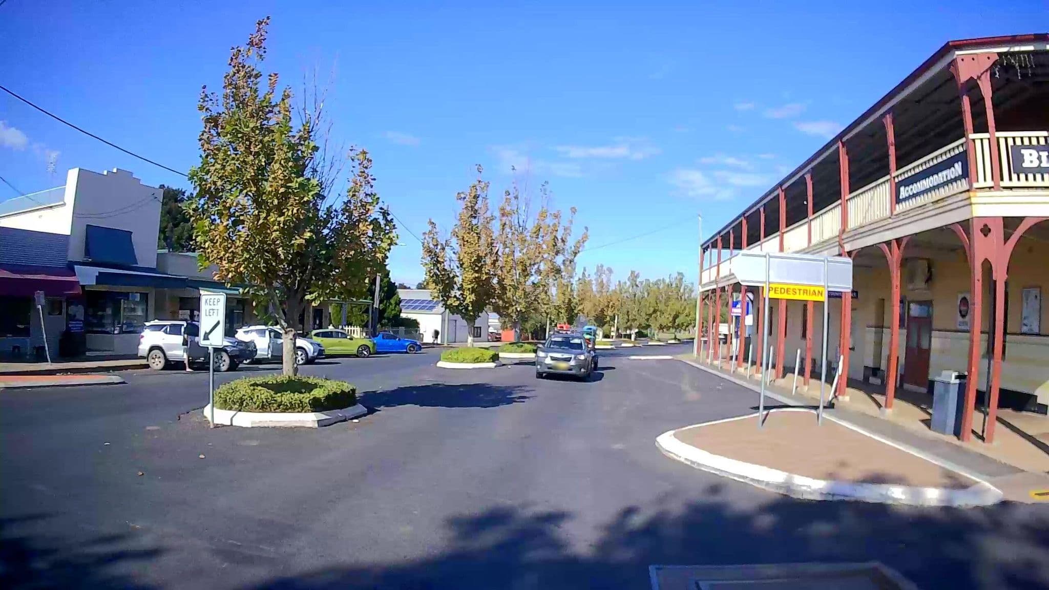 Street view near Black Stump Inn, Coolah — © bob3bob3 (CC BY-SA · Mapillary)