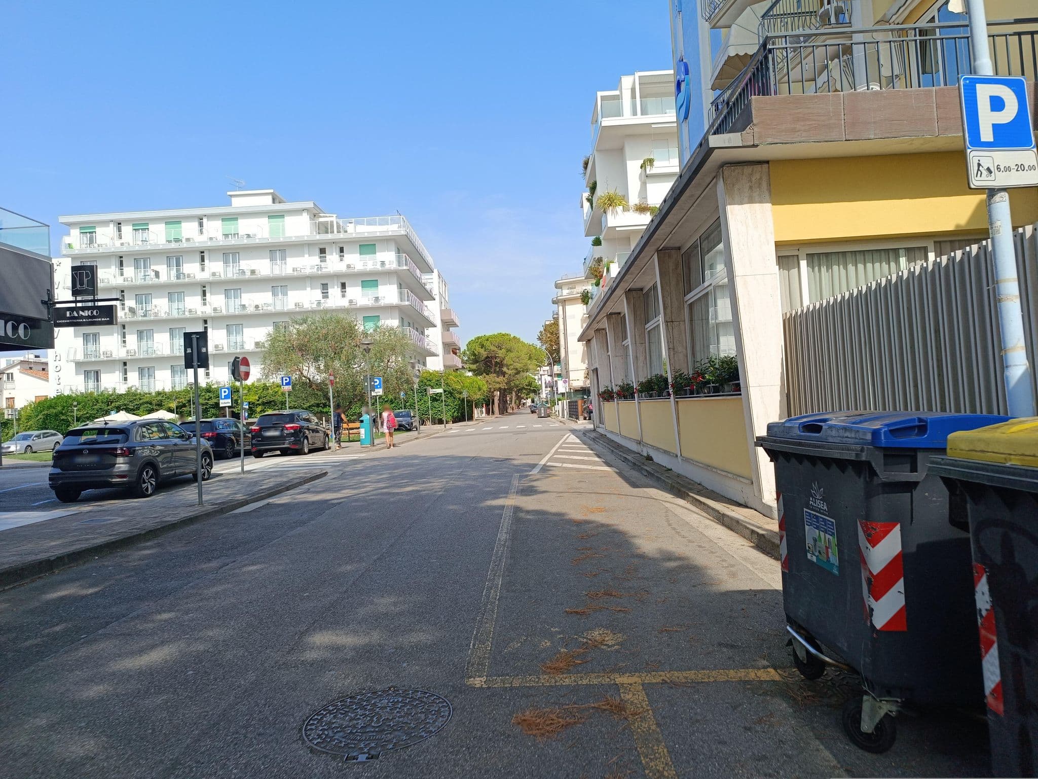 Street view near Trifoglio, Lido di Jesolo — © Duro (CC BY-SA · Mapillary)