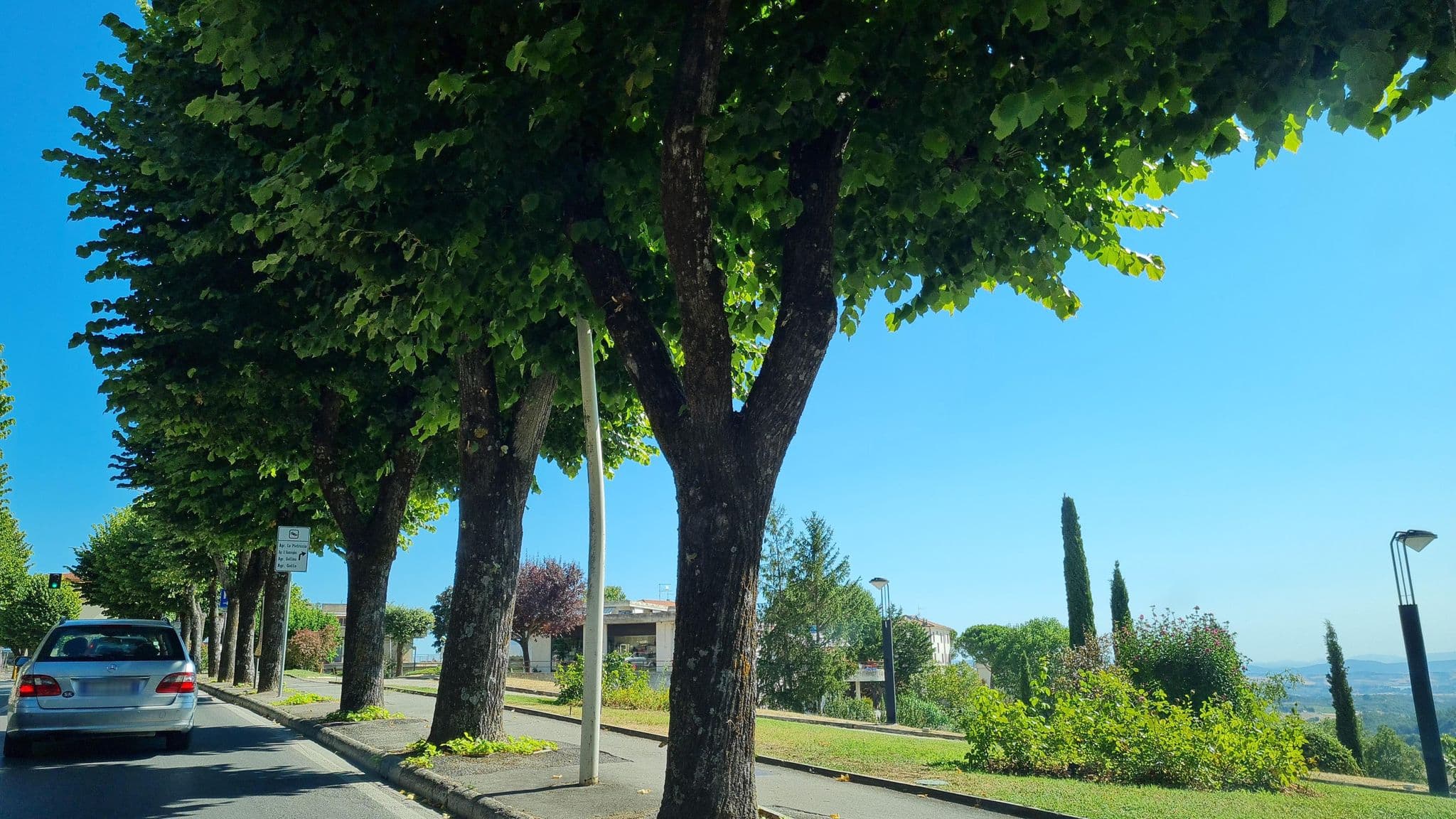 Street view near Hotel Alba, Chianciano Terme — © laniuscollurio (CC BY-SA · Mapillary)