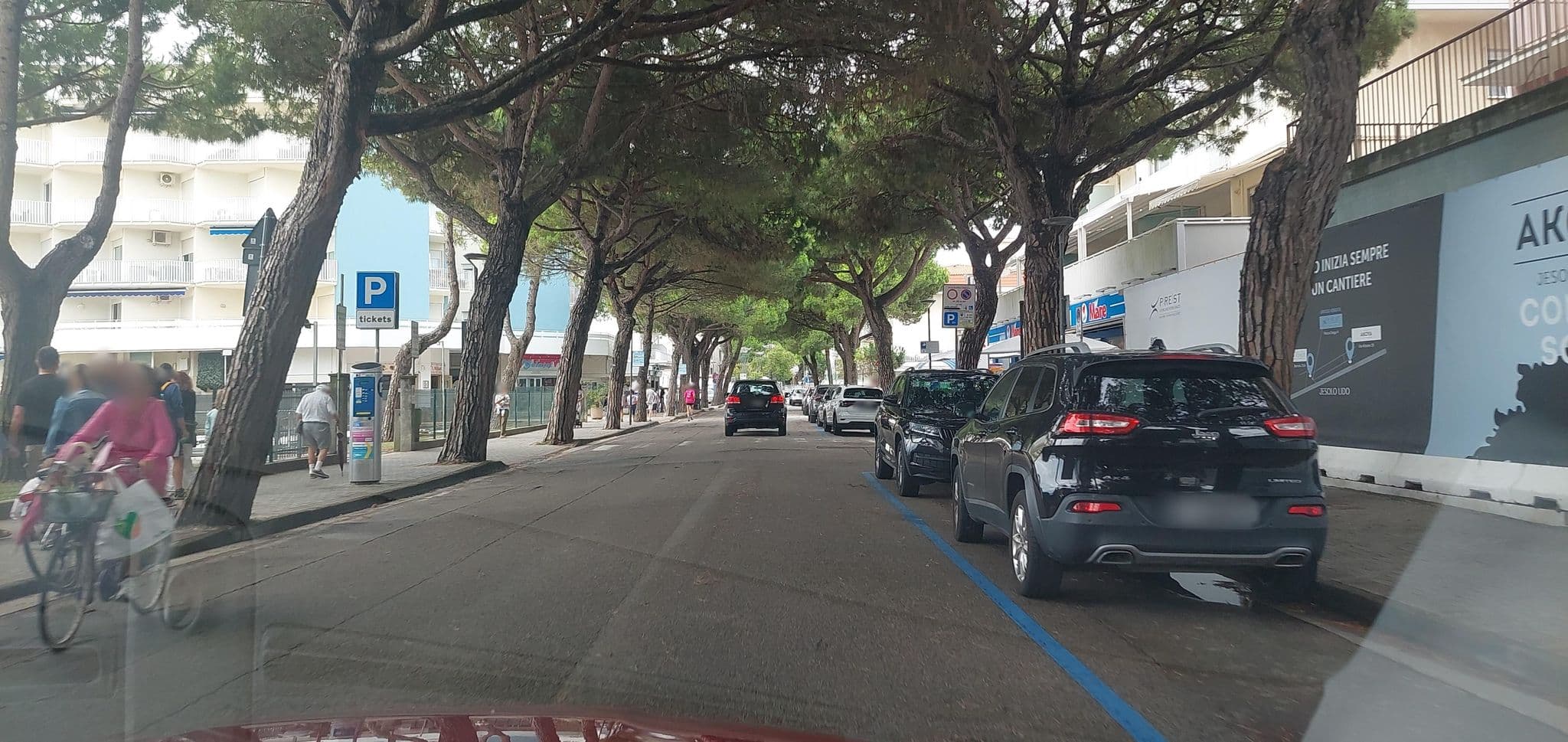 Street view near La Brezza, Lido di Jesolo