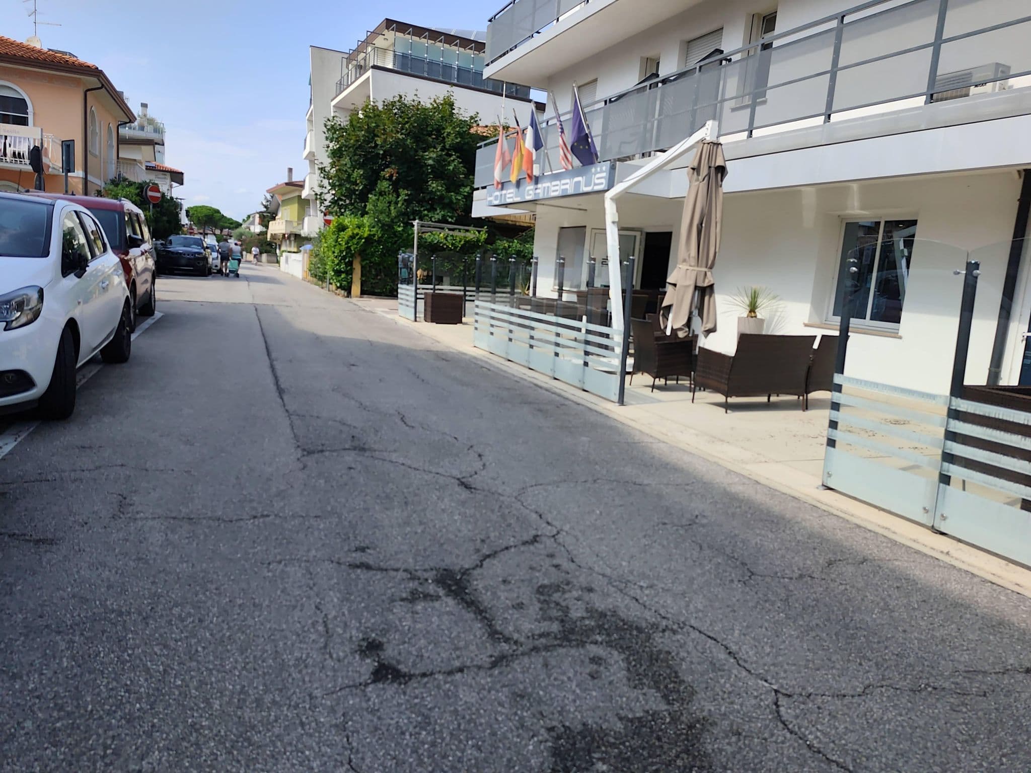 Street view near Gambrinus, Lignano Sabbiadoro