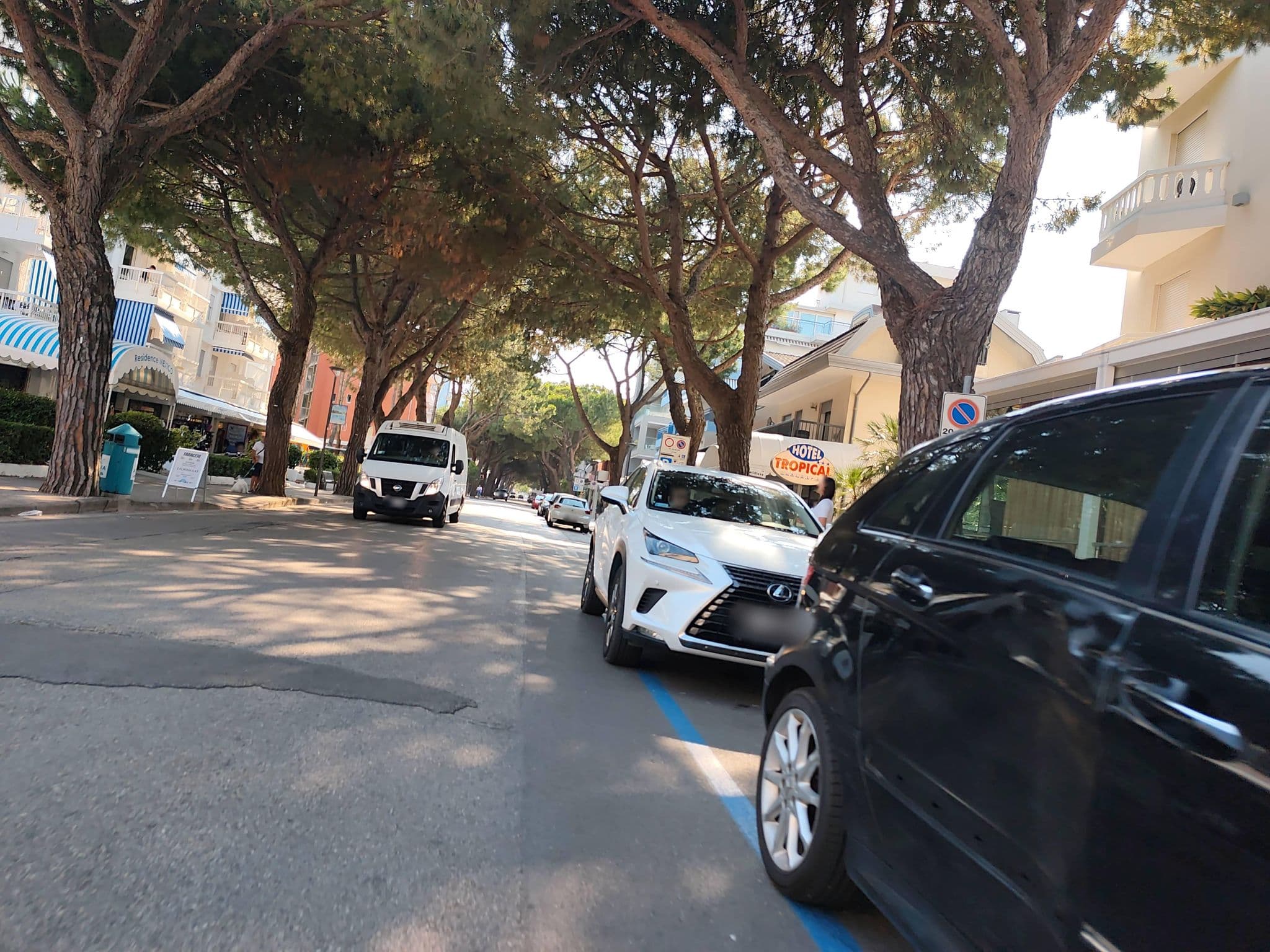 Street view near Tropical, Lido di Jesolo