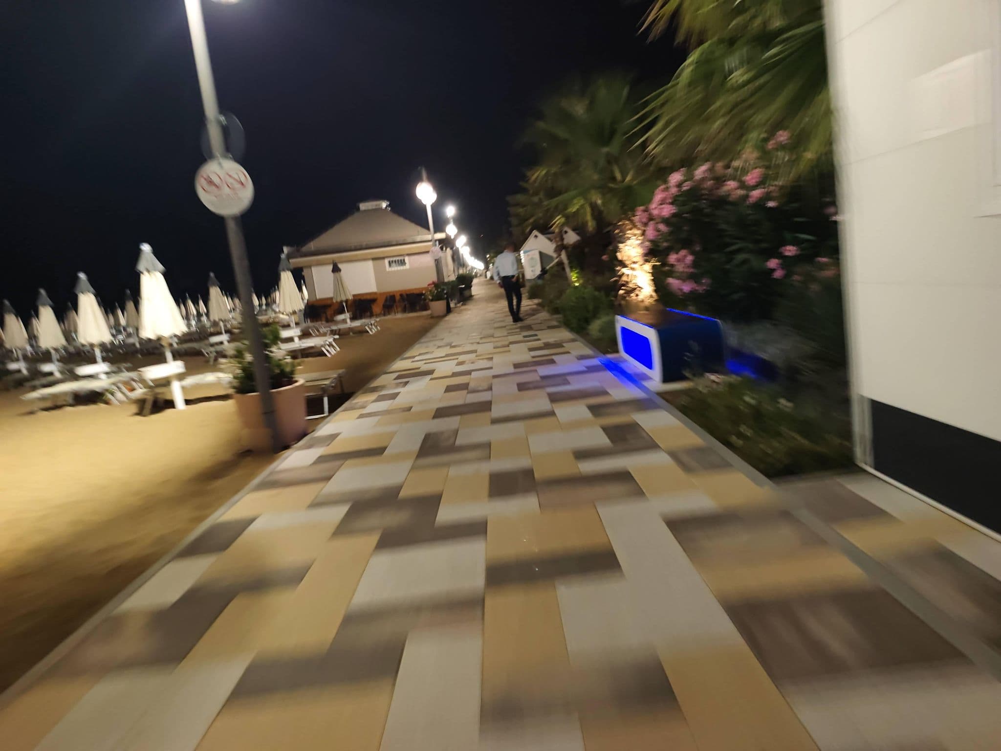 Street view near Mondial, Lido di Jesolo — © Duro (CC BY-SA · Mapillary)