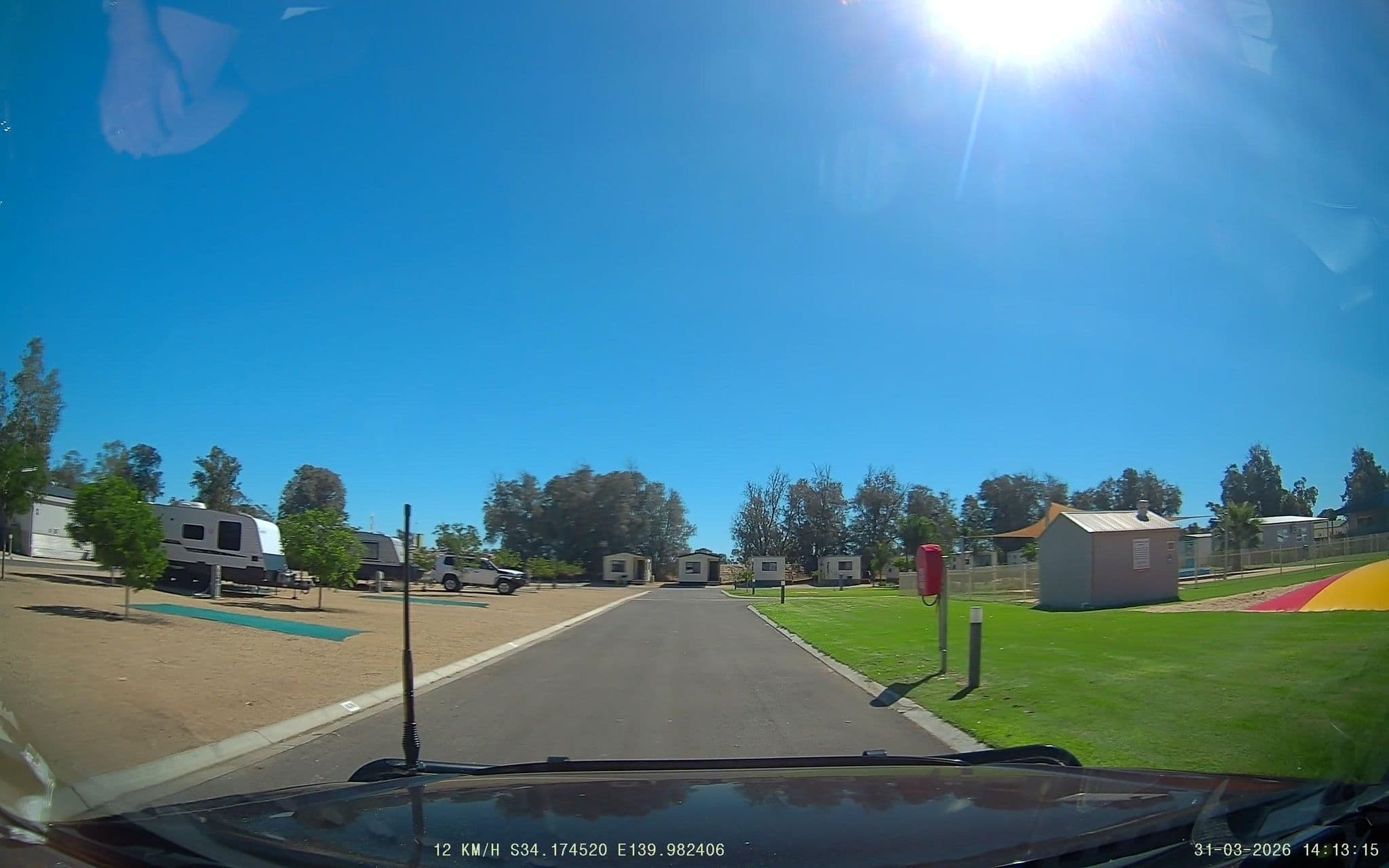 Street view near Echo Holiday Park, Waikerie — © fizzie (CC BY-SA · Mapillary)