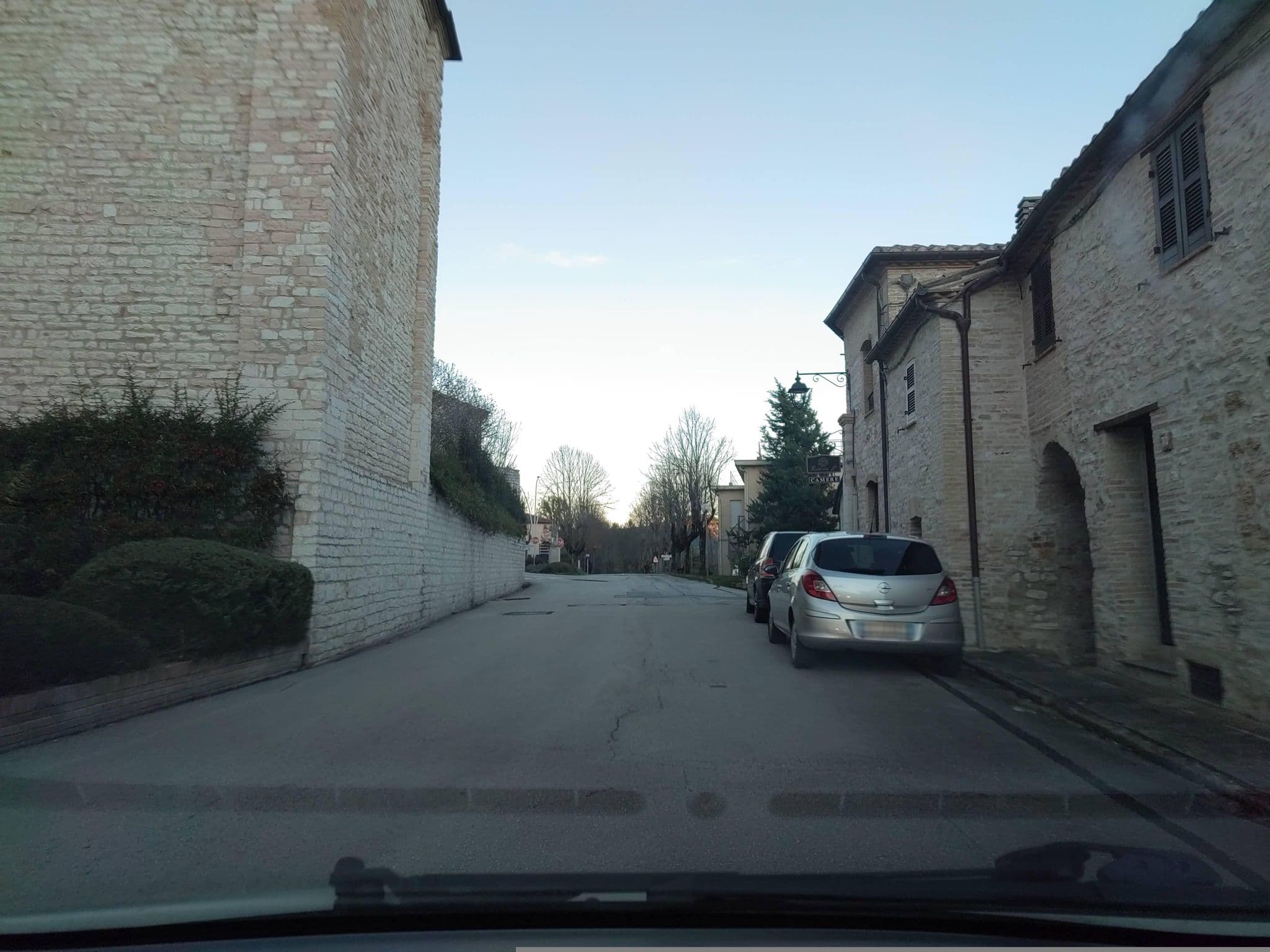 Street view near Country House Federico I, Sassoferrato — © evilworld (CC BY-SA · Mapillary)
