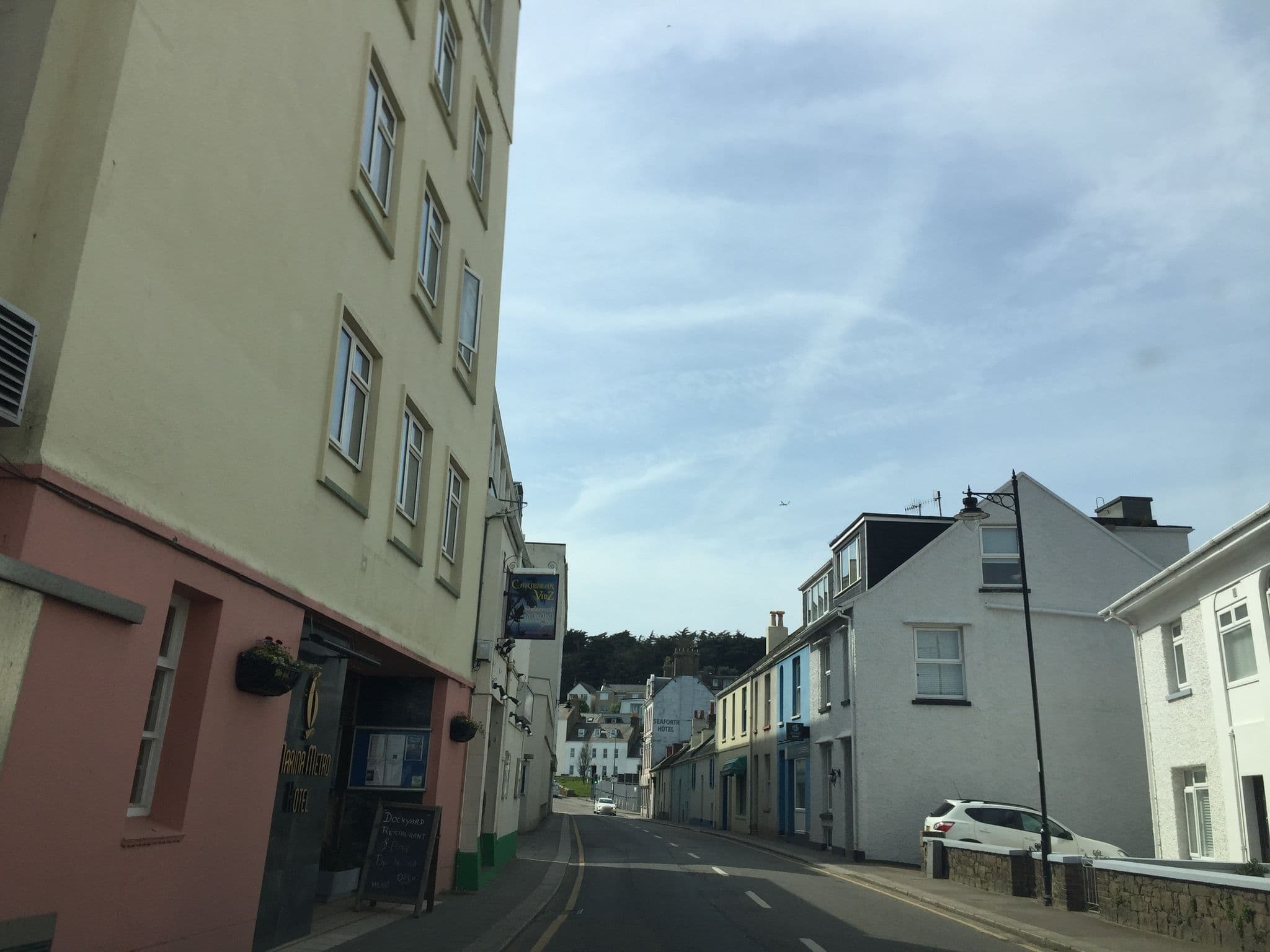 Street view near Marina Metro, Saint Helier — © ptmap (CC BY-SA · Mapillary)