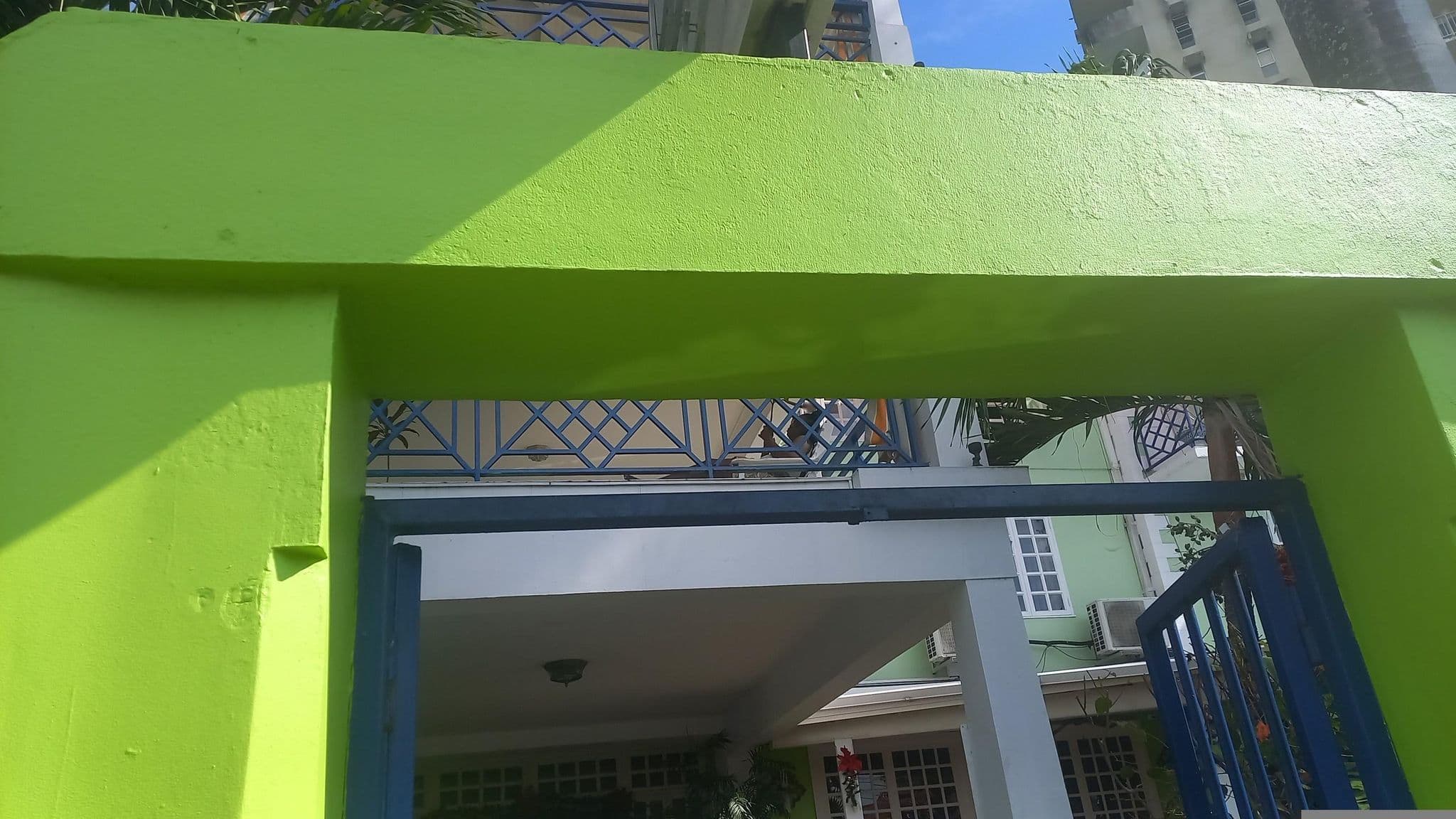 Street view near The Gloucestershire, Montego Bay — © thailamaria (CC BY-SA · Mapillary)