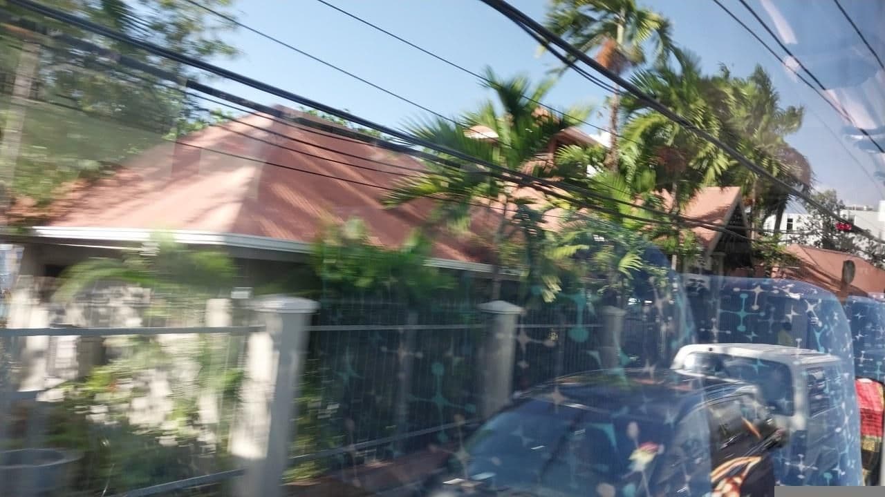 Street view near Deja Resort, Montego Bay — © bukenyajanan1 (CC BY-SA · Mapillary)