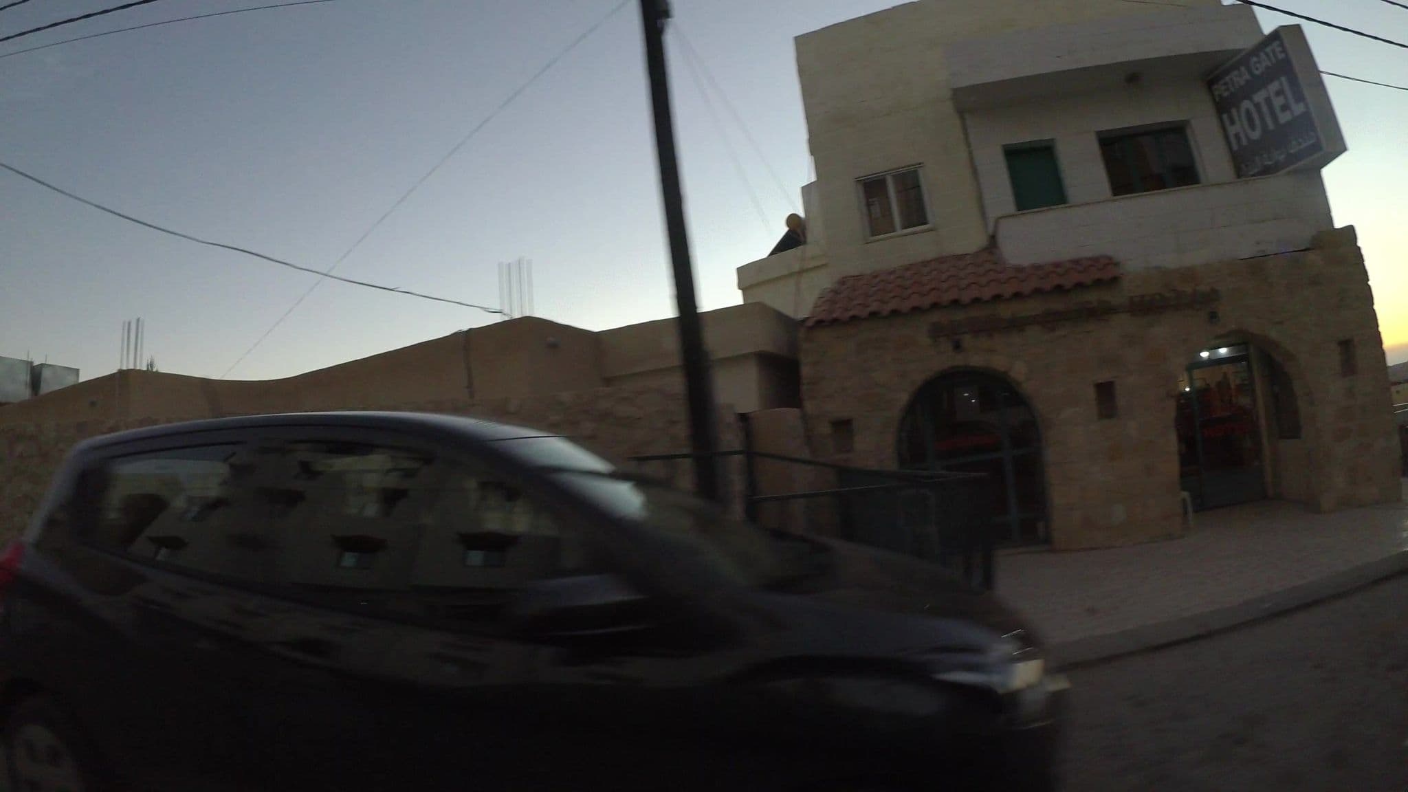 Street view near Petra Gate Hotel, Wādī Mūsá — © kaartcam (CC BY-SA · Mapillary)