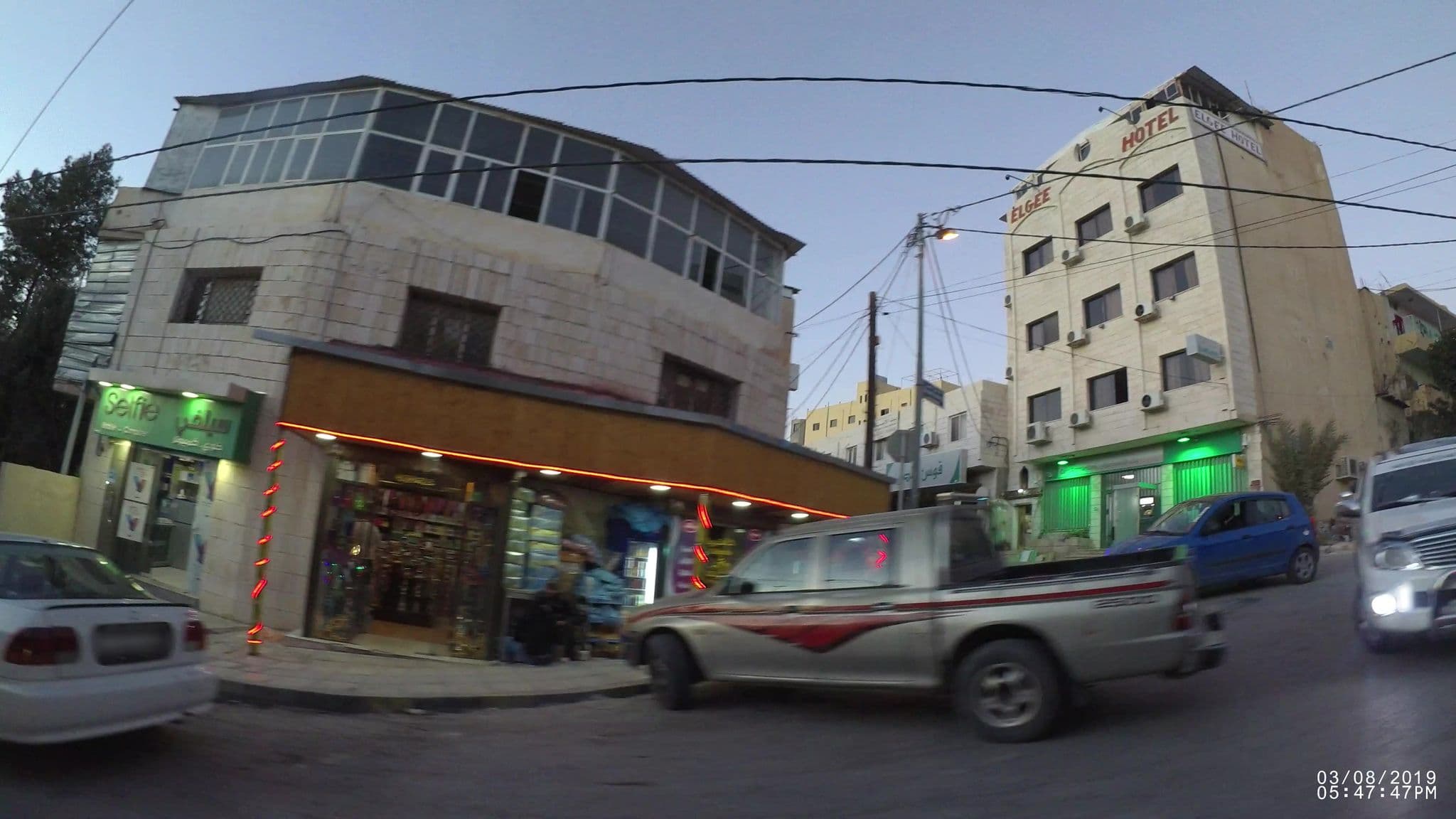 Street view near Elgee Hotel, Wādī Mūsá — © kaartcam (CC BY-SA · Mapillary)