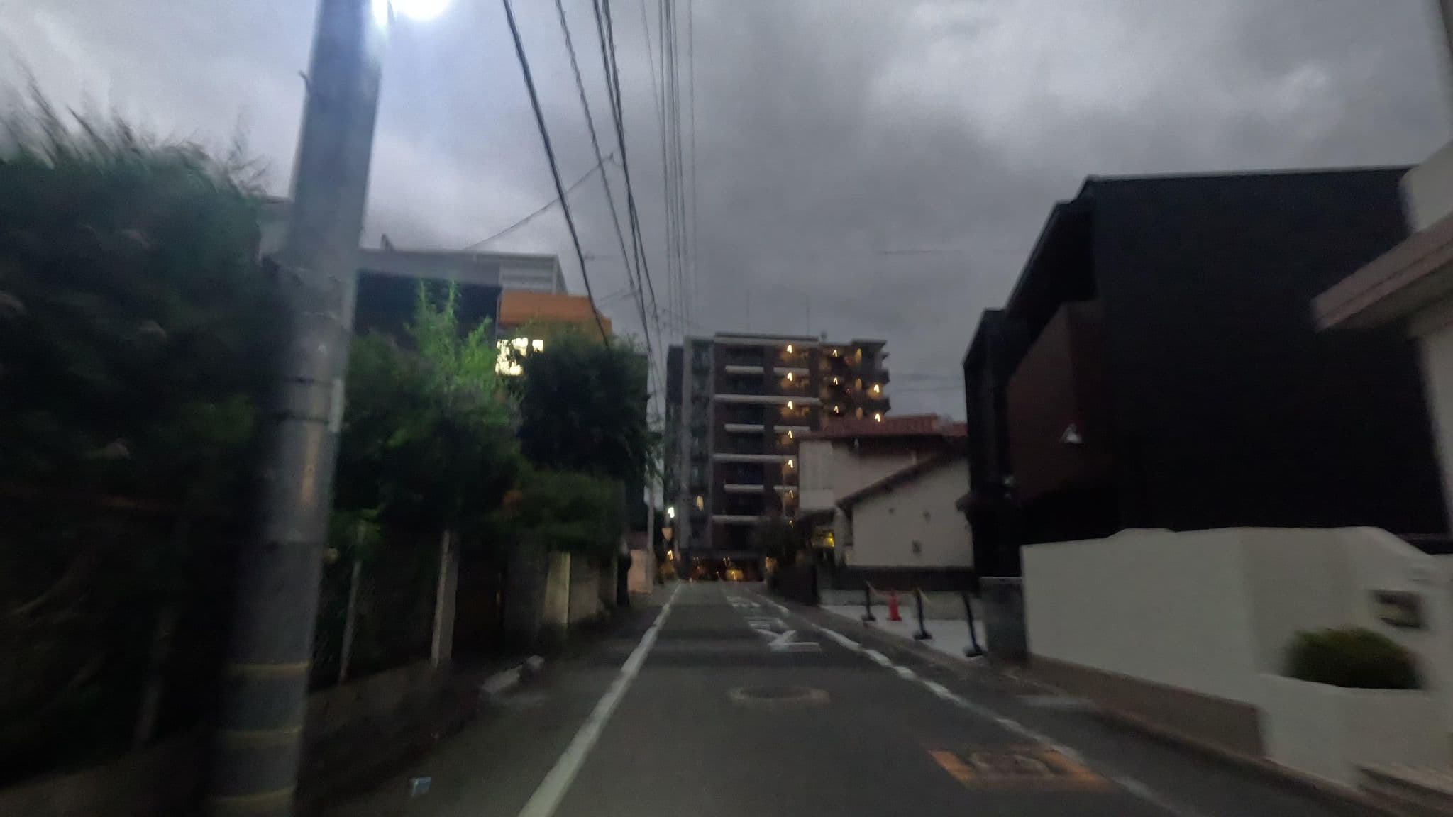 Street view near Guesthouse Hokorobi, Fukuoka — © alt9800 (CC BY-SA · Mapillary)