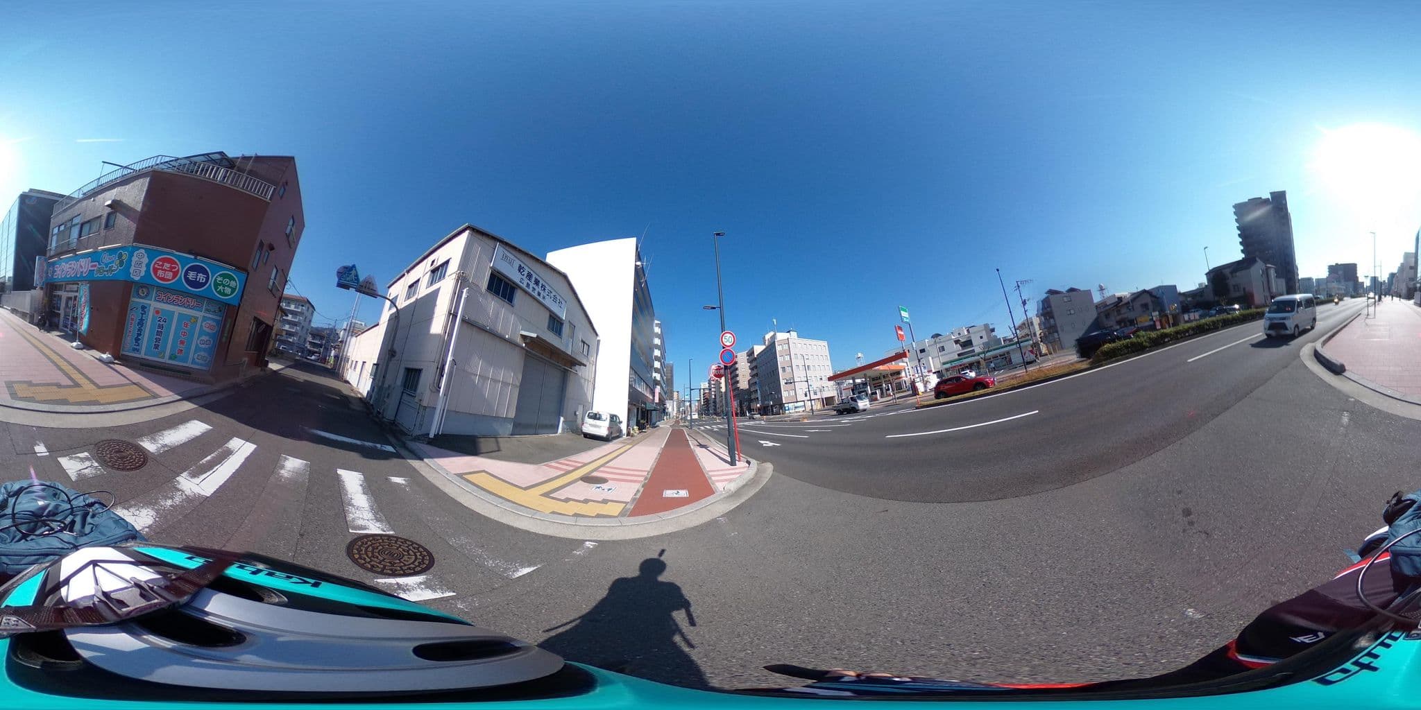 Street view near Guesthouse Com Inn Hiroshima, Hiroshima — © nmaruichi (CC BY-SA · Mapillary)