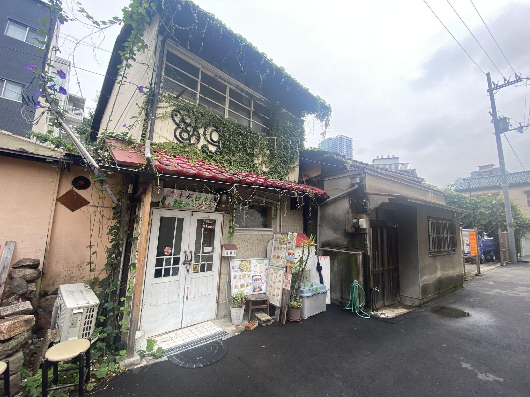 Street view near Kirari稀人, Umeda — © okadatsuneo (CC BY-SA · Mapillary)