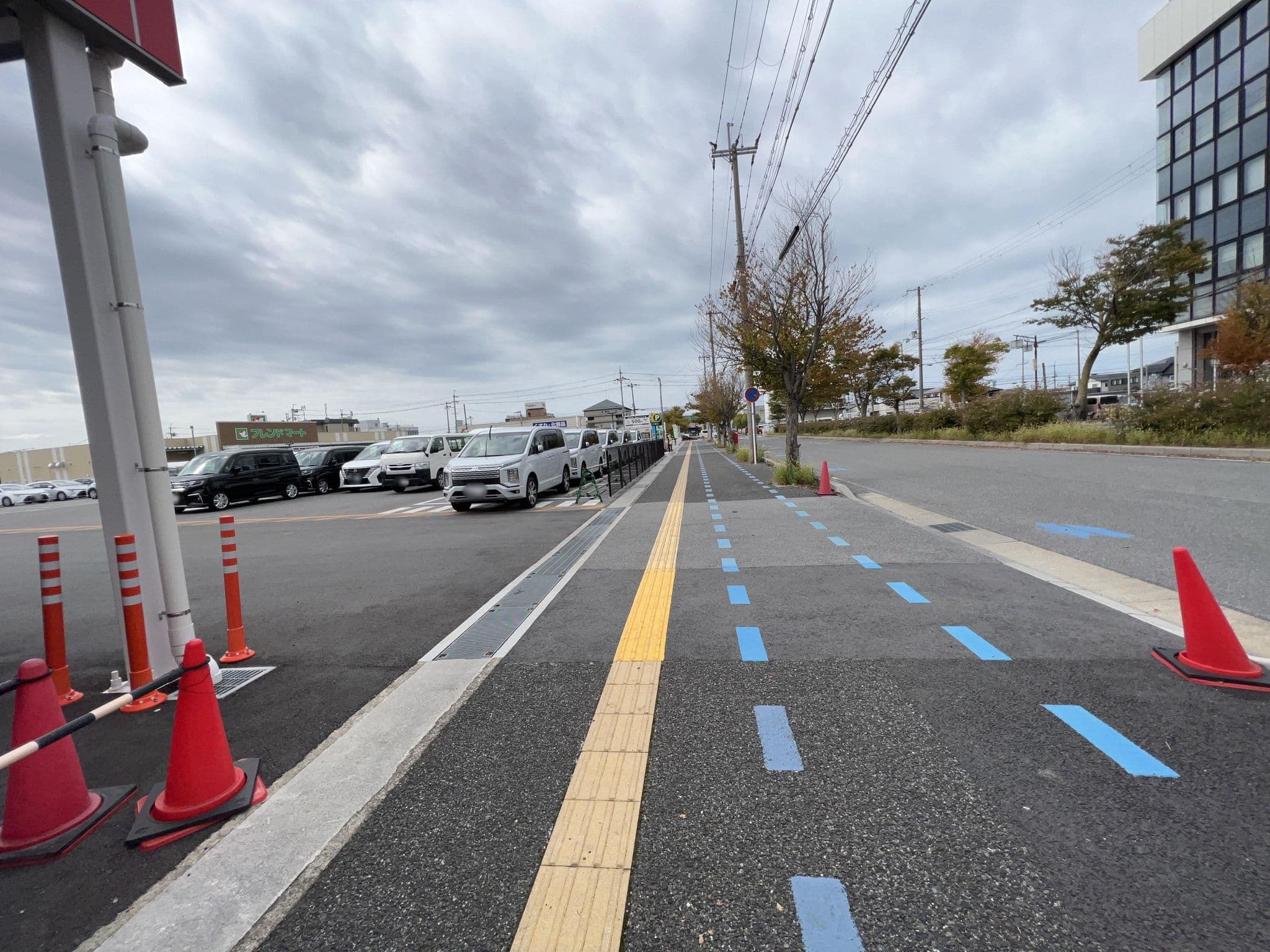 Street view near HOTELナレッジイン, Maibara — © kojiroucircle (CC BY-SA · Mapillary)
