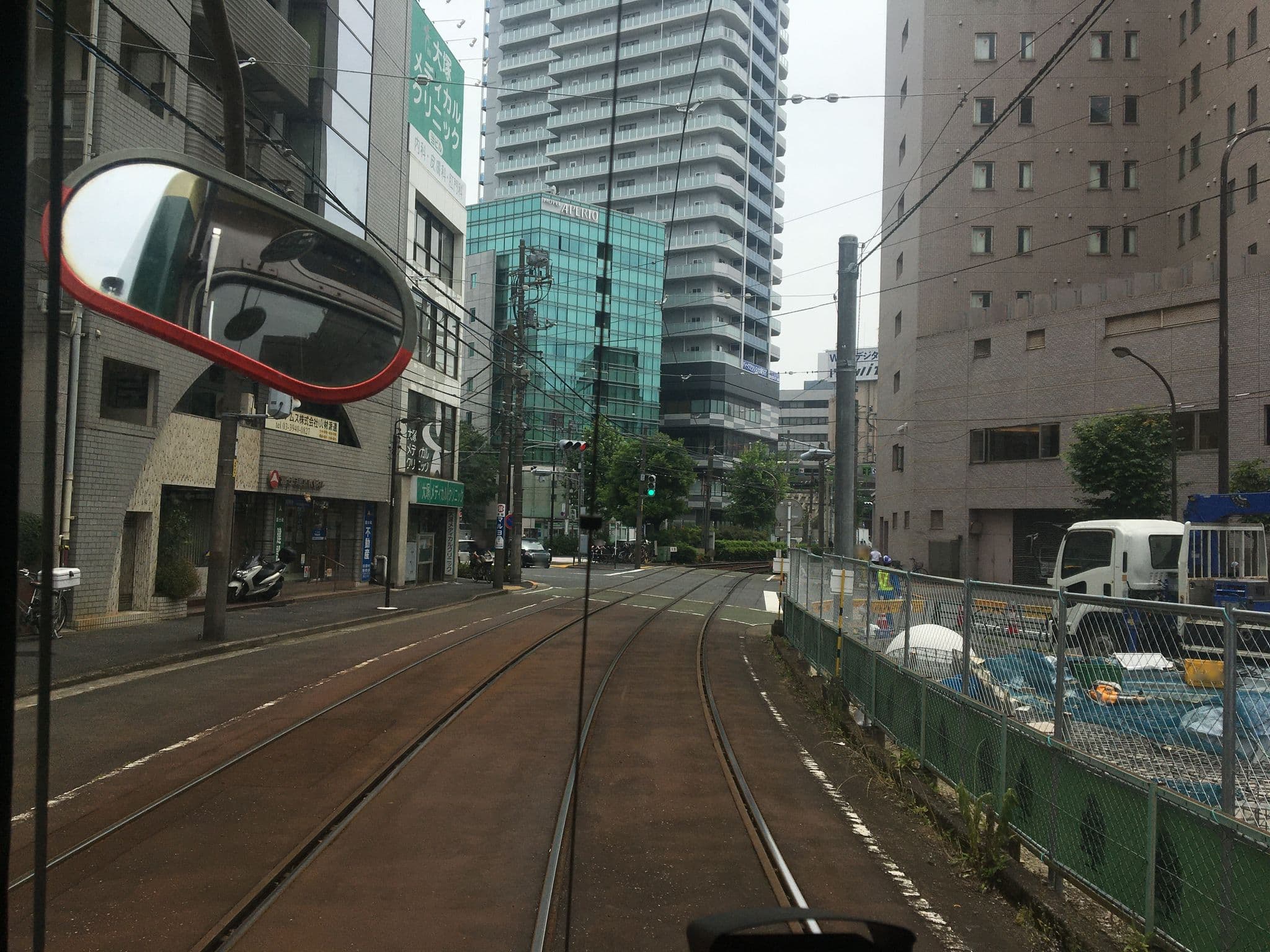 Street view near 星野リゾートOMO5 東京大塚, Sugamo — © musashino5 (CC BY-SA · Mapillary)