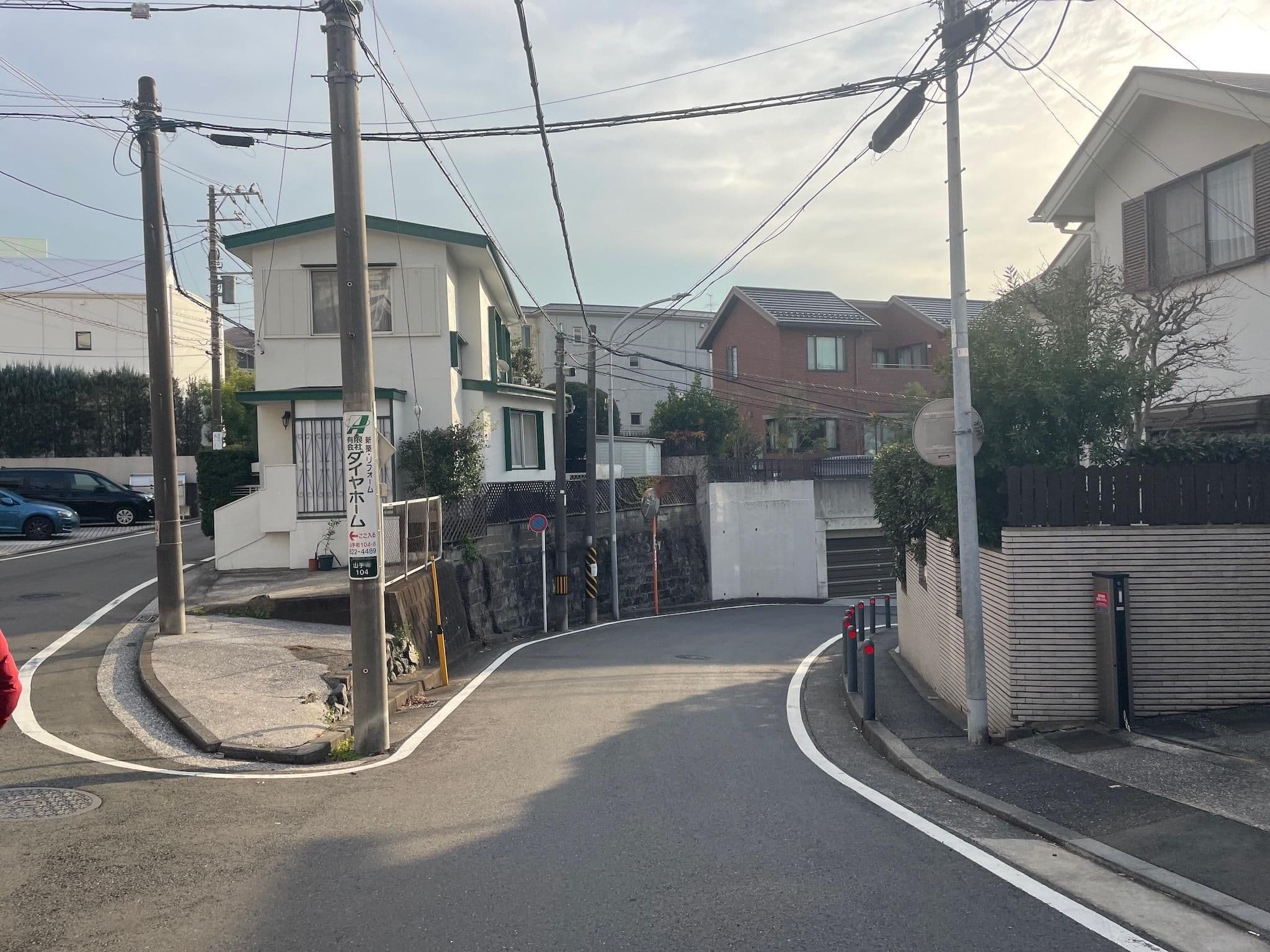 Street view near ファインズ山手107, Yokohama — © musashino5 (CC BY-SA · Mapillary)