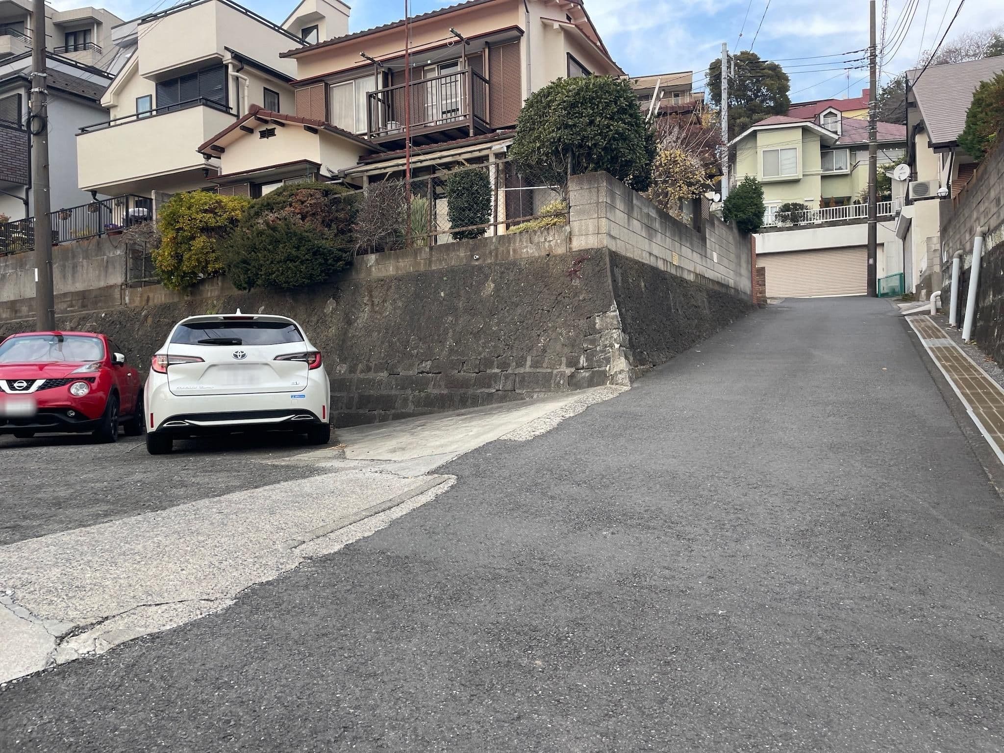 Street view near ライオンズマンション 山手第2, Yokohama — © musashino5 (CC BY-SA · Mapillary)