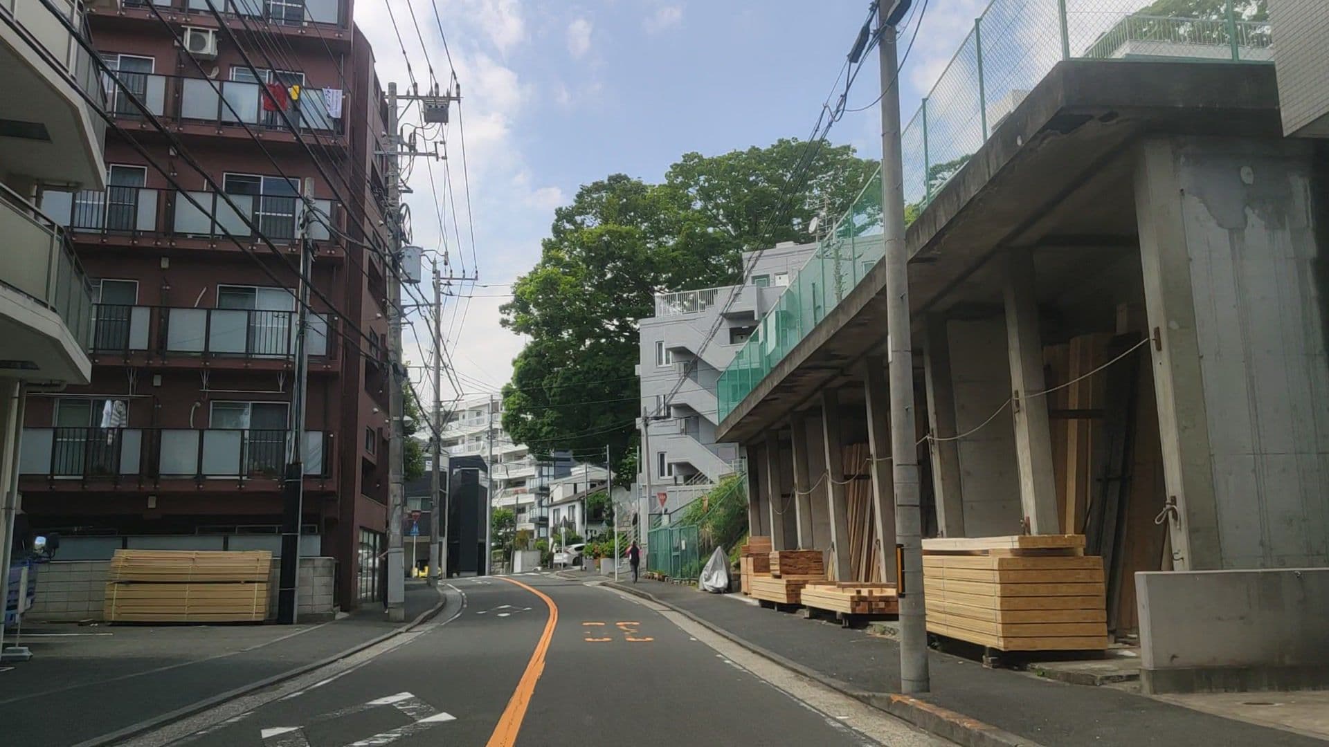 Street view near タウンコート山手第2, Yokohama — © drivephotograph (CC BY-SA · Mapillary)