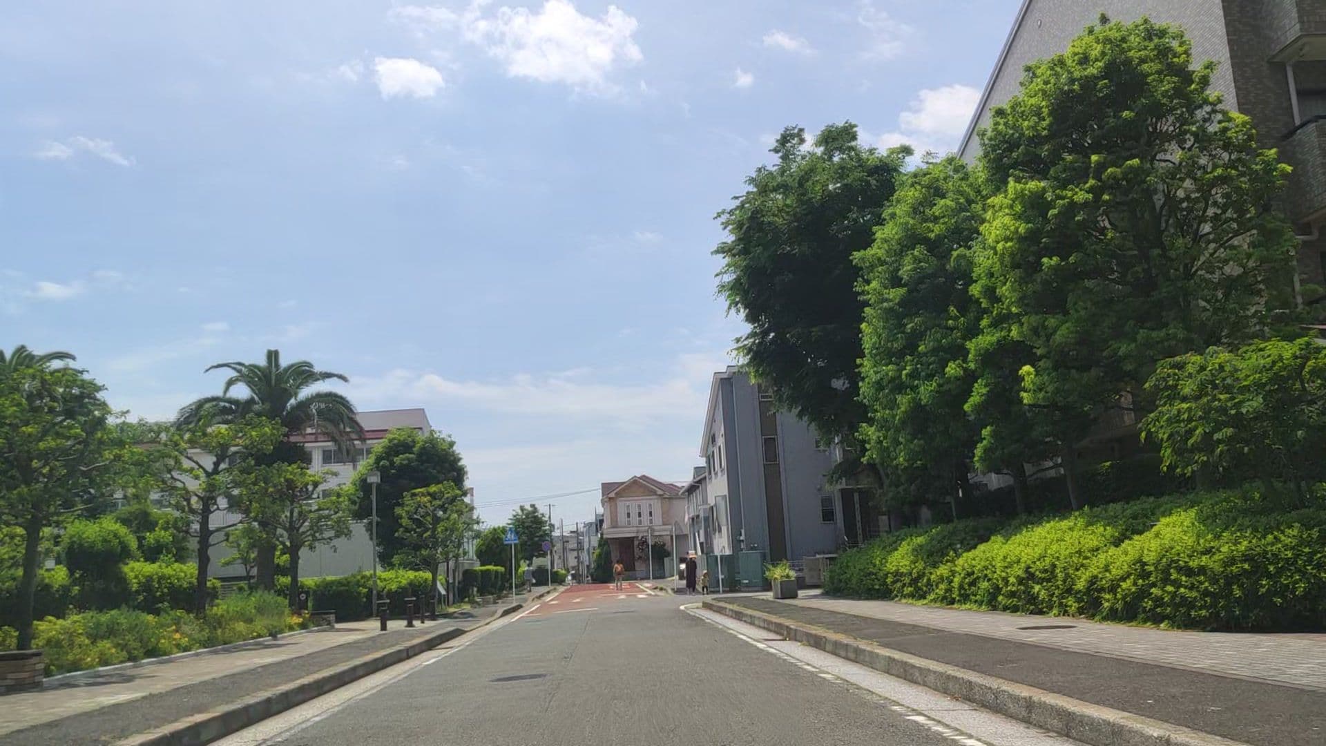 Street view near UR都市機構 ベイシティ本牧南 5号棟, Yokohama — © drivephotograph (CC BY-SA · Mapillary)