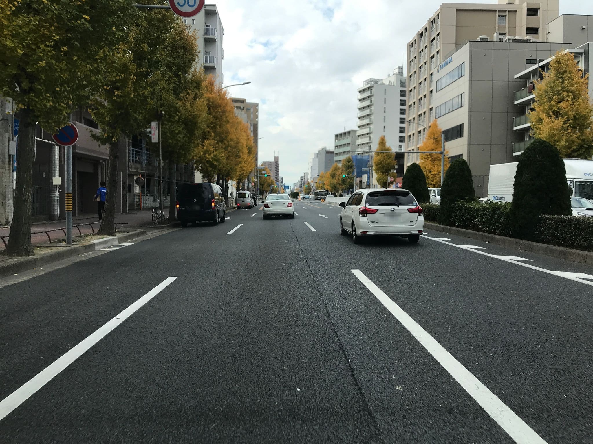 Street view near LiVEMAX, Sakae — © mudb (CC BY-SA · Mapillary)