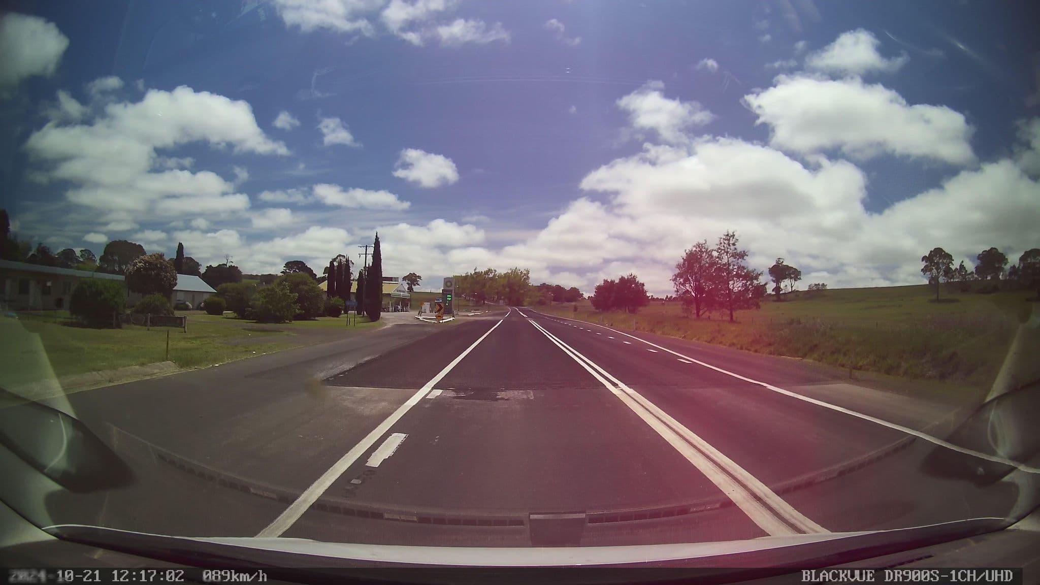 Street view near Black Mountain Motel, Guyra — © bob3bob3 (CC BY-SA · Mapillary)