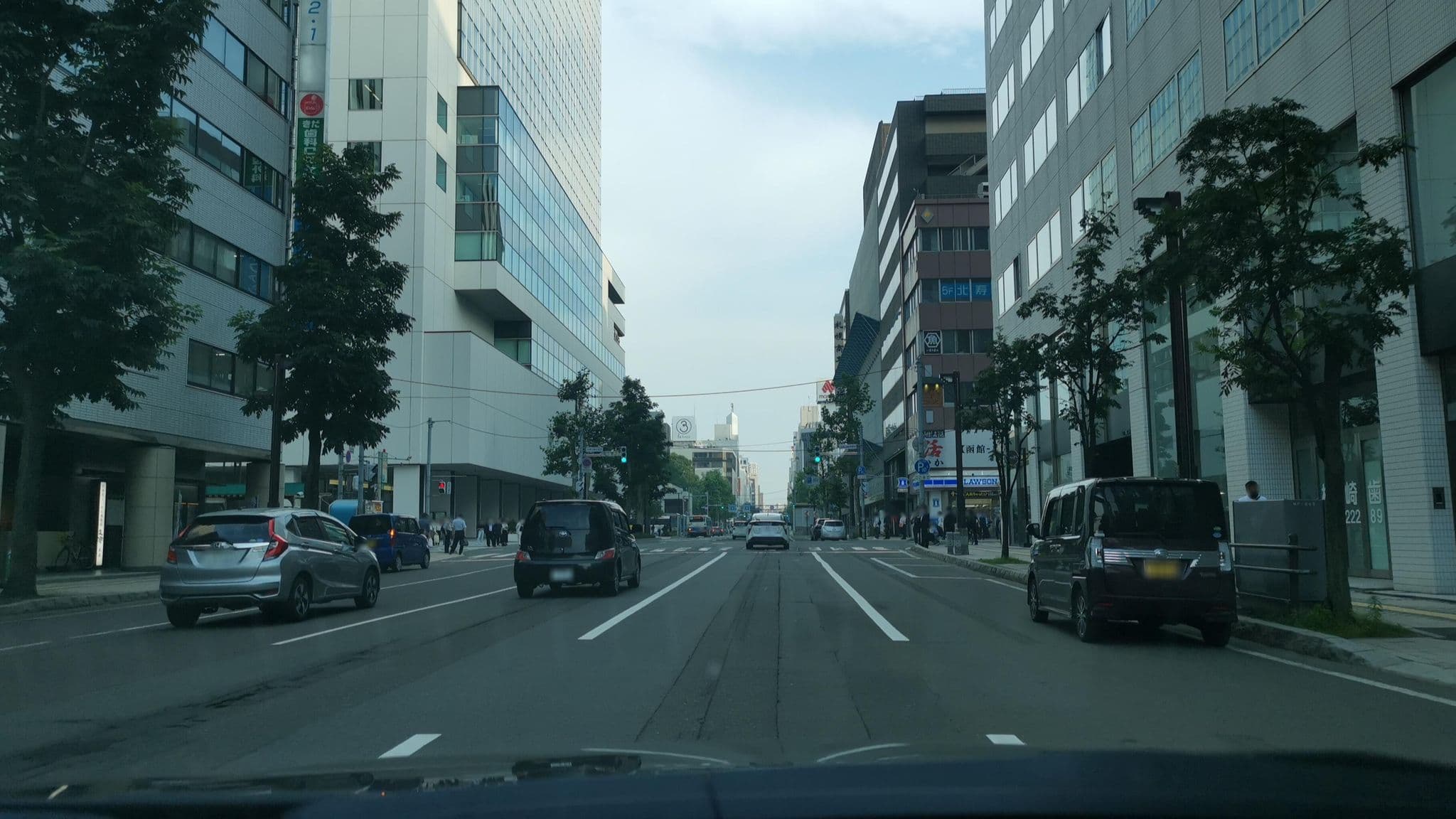 Street view near JRイン札幌北2条, Sapporo — © watalucky (CC BY-SA · Mapillary)