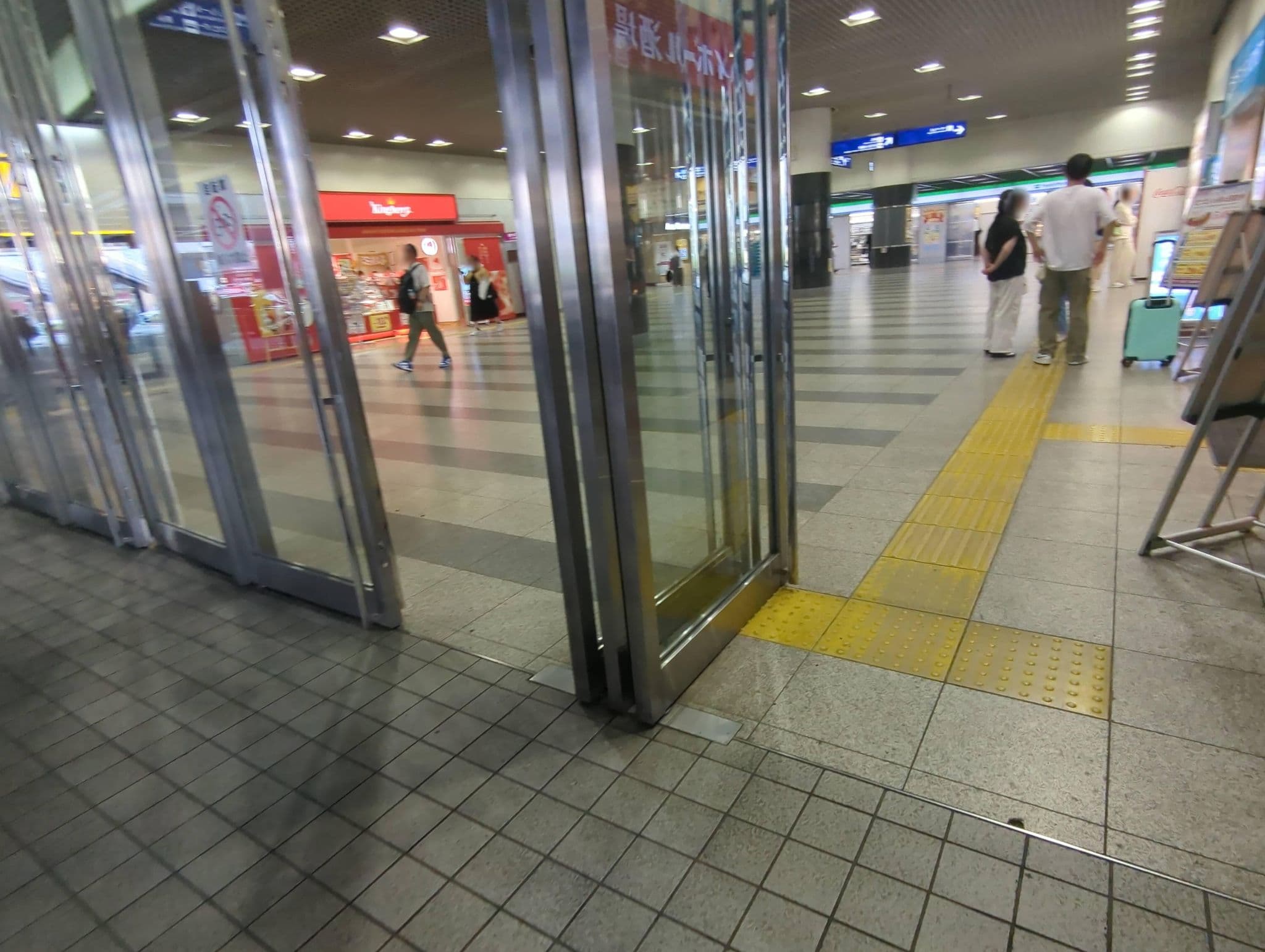 Street view near JR九州ステーションホテル小倉, Kitakyushu — © __yoshita__ (CC BY-SA · Mapillary)