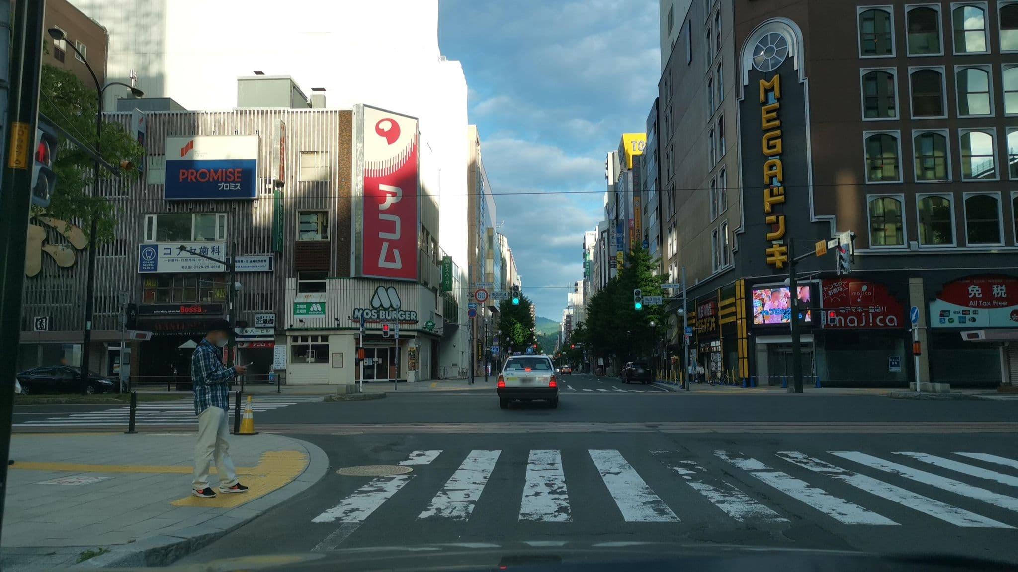 Street view near THE KNOT SAPPORO, Sapporo — © watalucky (CC BY-SA · Mapillary)