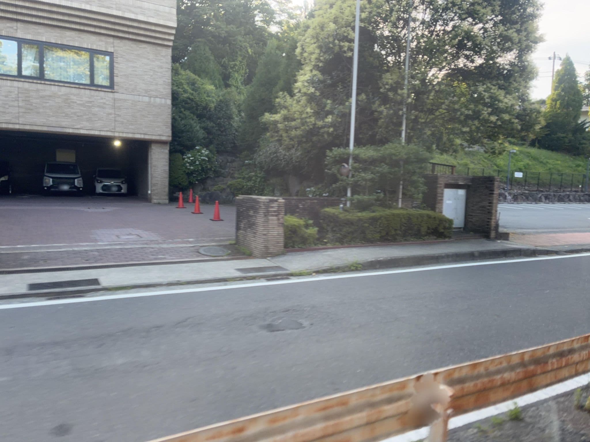 Street view near Hakone Yutowa, Hakone — © ChenJJ (CC BY-SA · Mapillary)