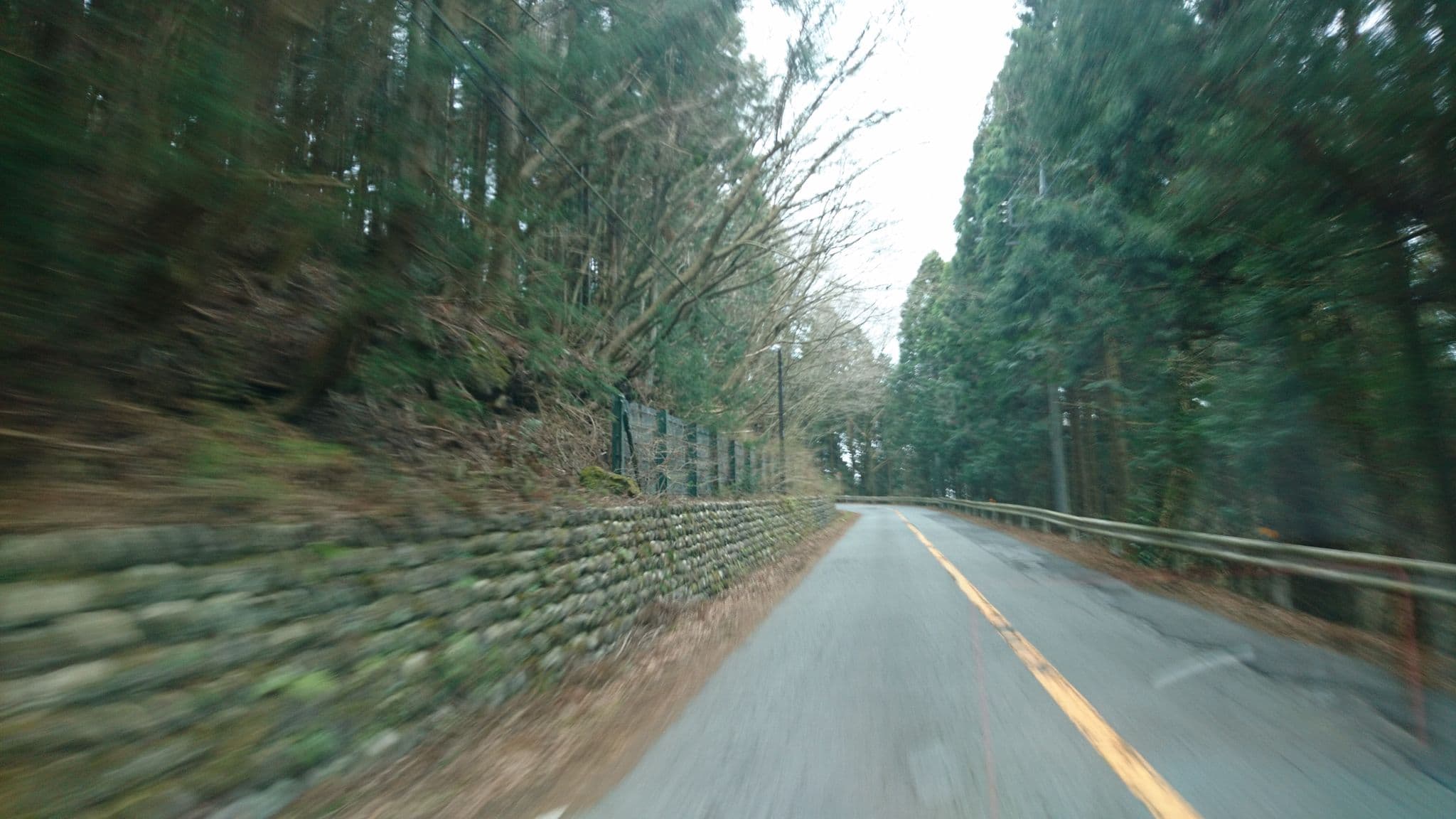 Street view near FUJIYAMA 泉の森 キャンピングフィールドの世界, Nambu — © kojiroucircle (CC BY-SA · Mapillary)