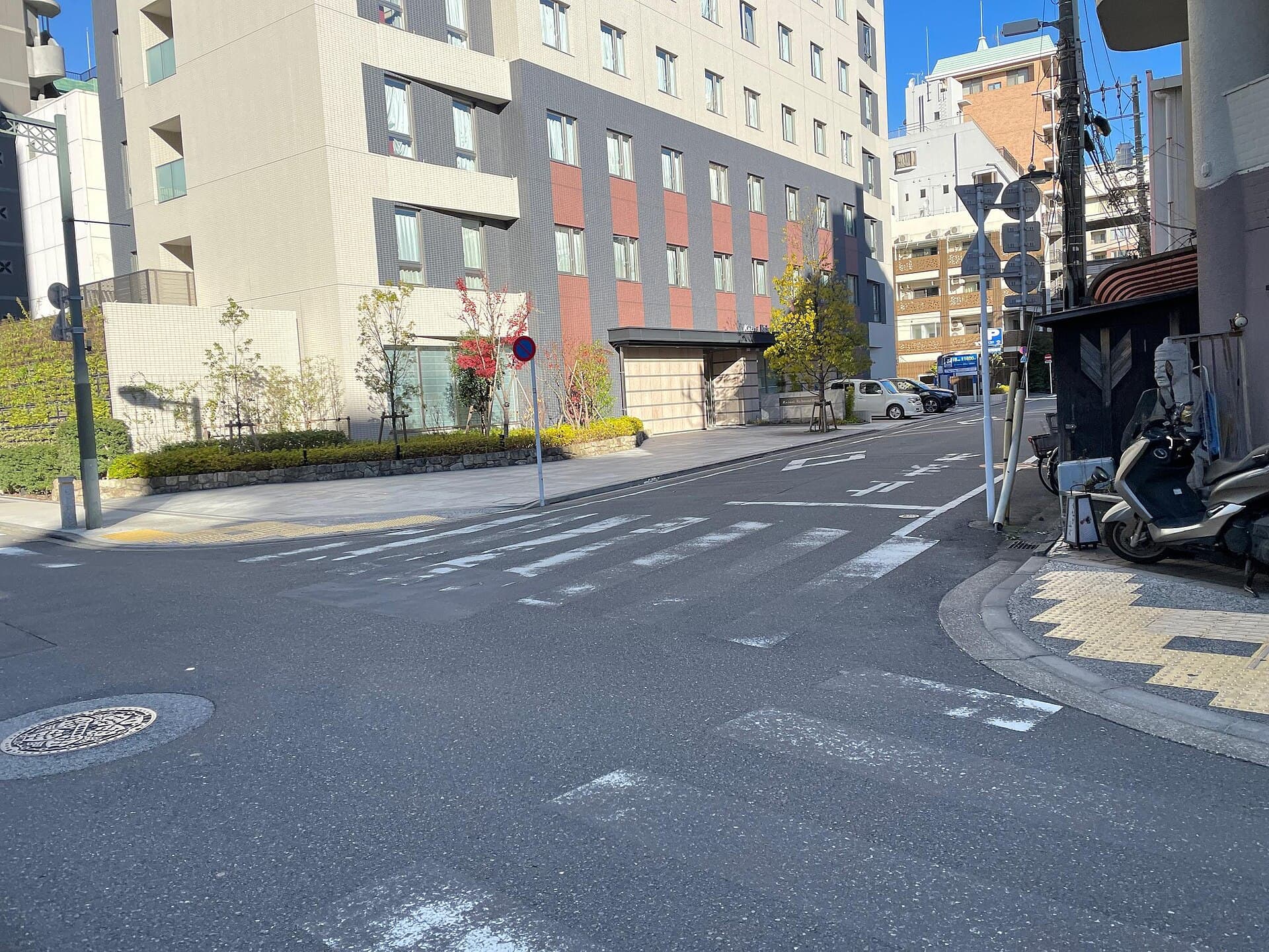 Keisei Richmond Hotel Tokyo Monzennakacho (via Wikimedia Commons, CC BY-SA 4.0)