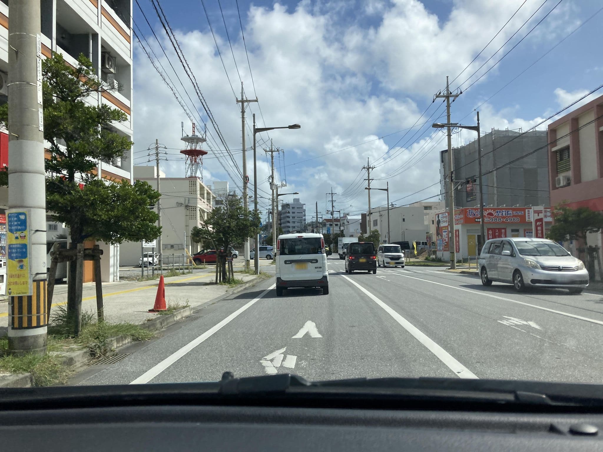 Street view near Mr.KINJO in UCHIDOMARI, Urasoe — © pika_sky (CC BY-SA · Mapillary)