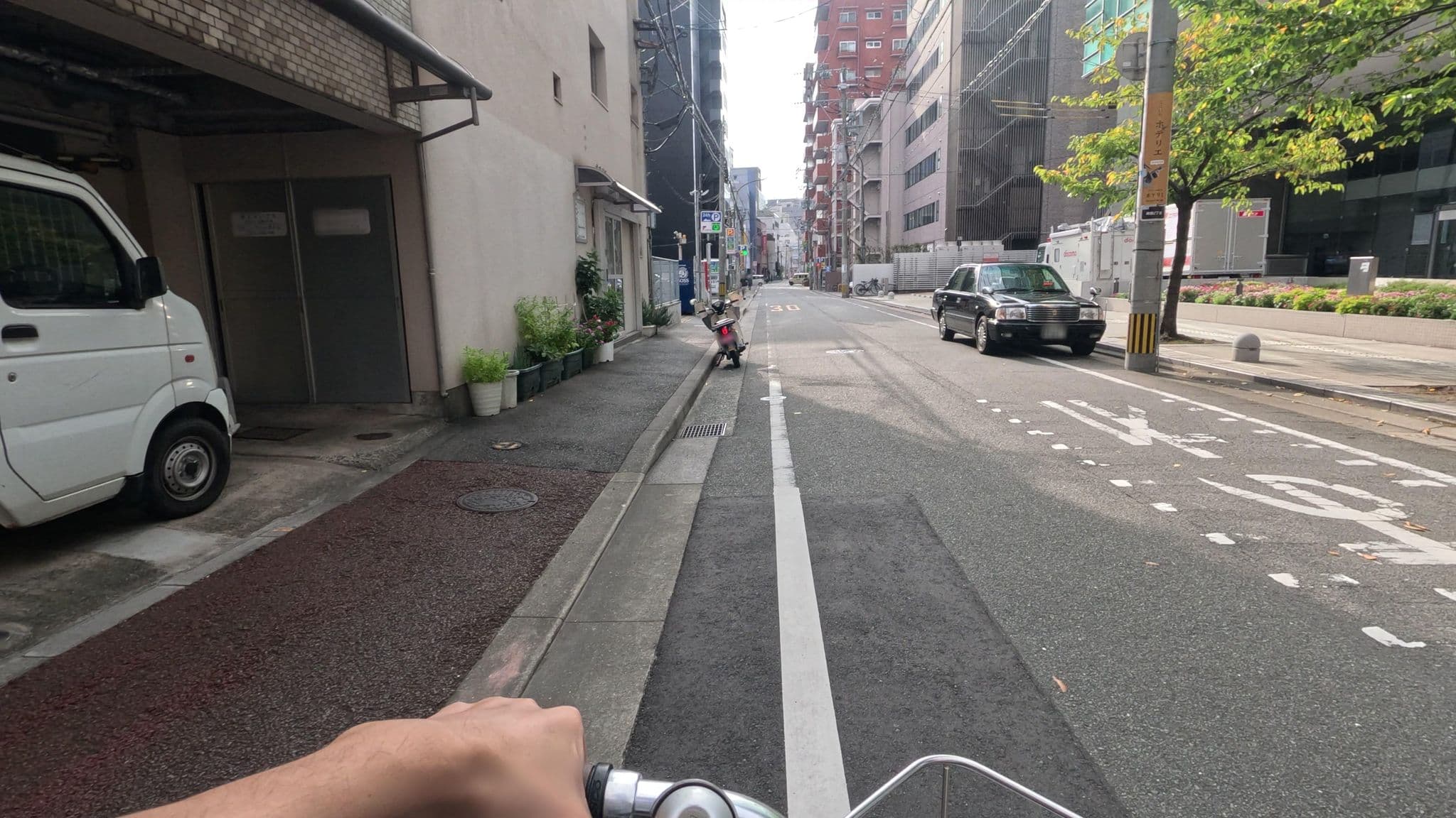 Street view near HOTEL JAL CITY, Fukuoka — © alt9800 (CC BY-SA · Mapillary)
