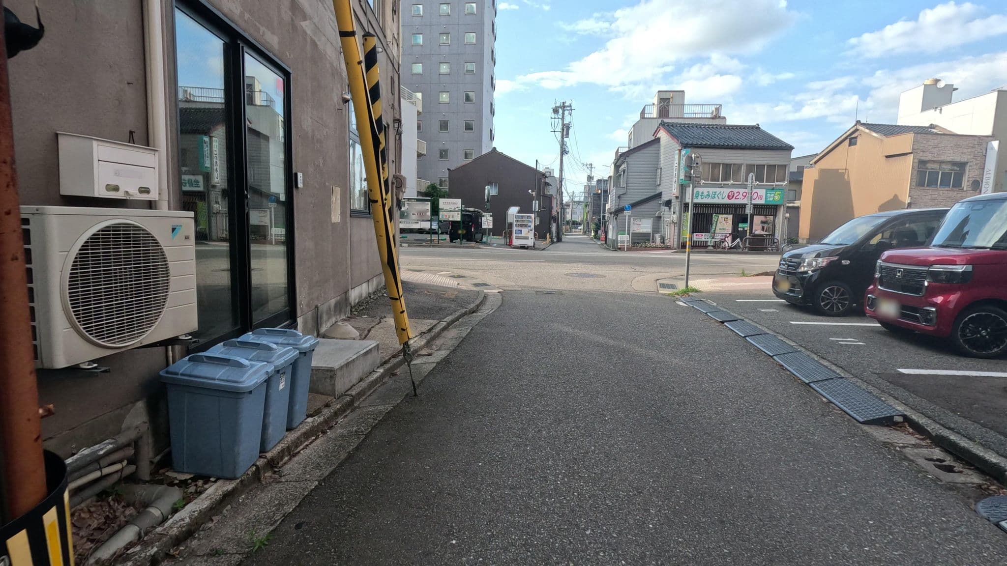 Street view near HOTEL TRIM, Kanazawa — © alt9800 (CC BY-SA · Mapillary)