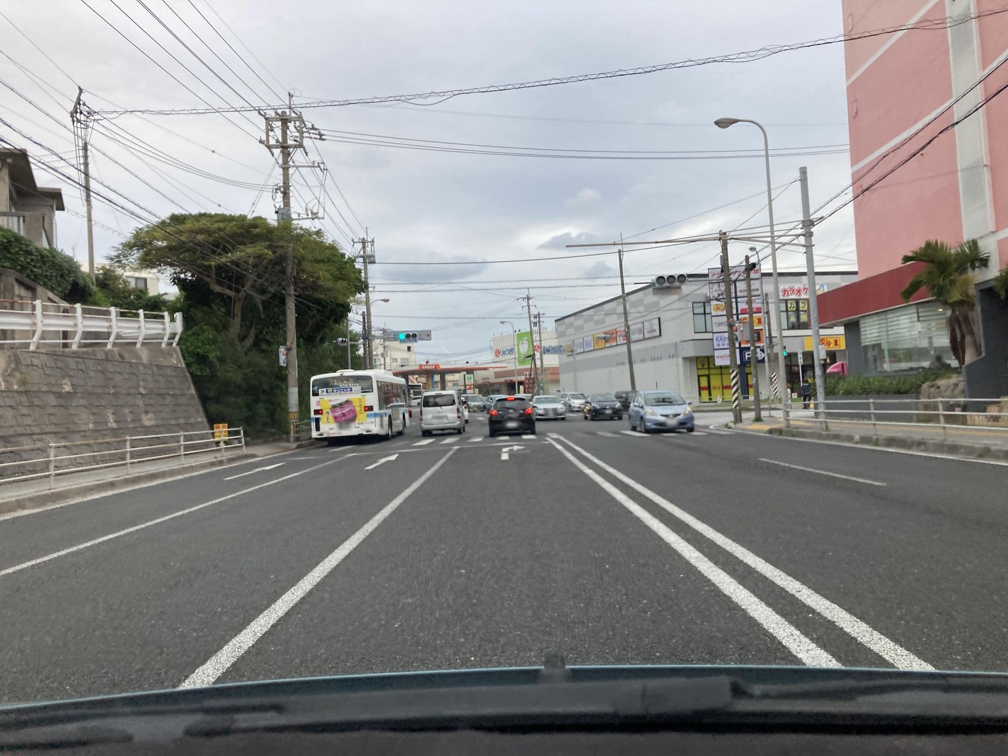Street view near OROX Hotel, Tomigusuku — © pika_sky (CC BY-SA · Mapillary)