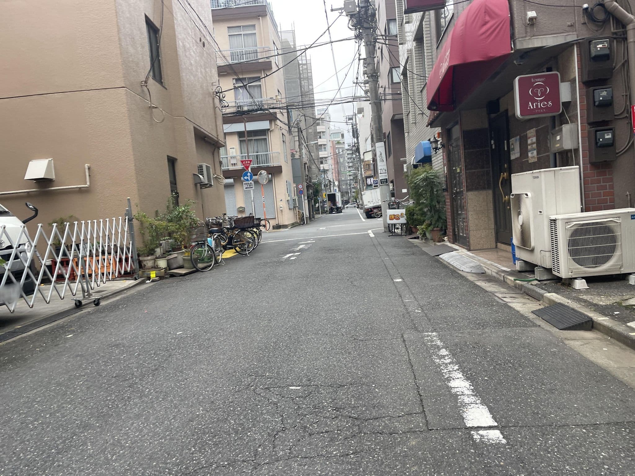 Street view near Horse Hotel, Asakusa — © musashino5 (CC BY-SA · Mapillary)