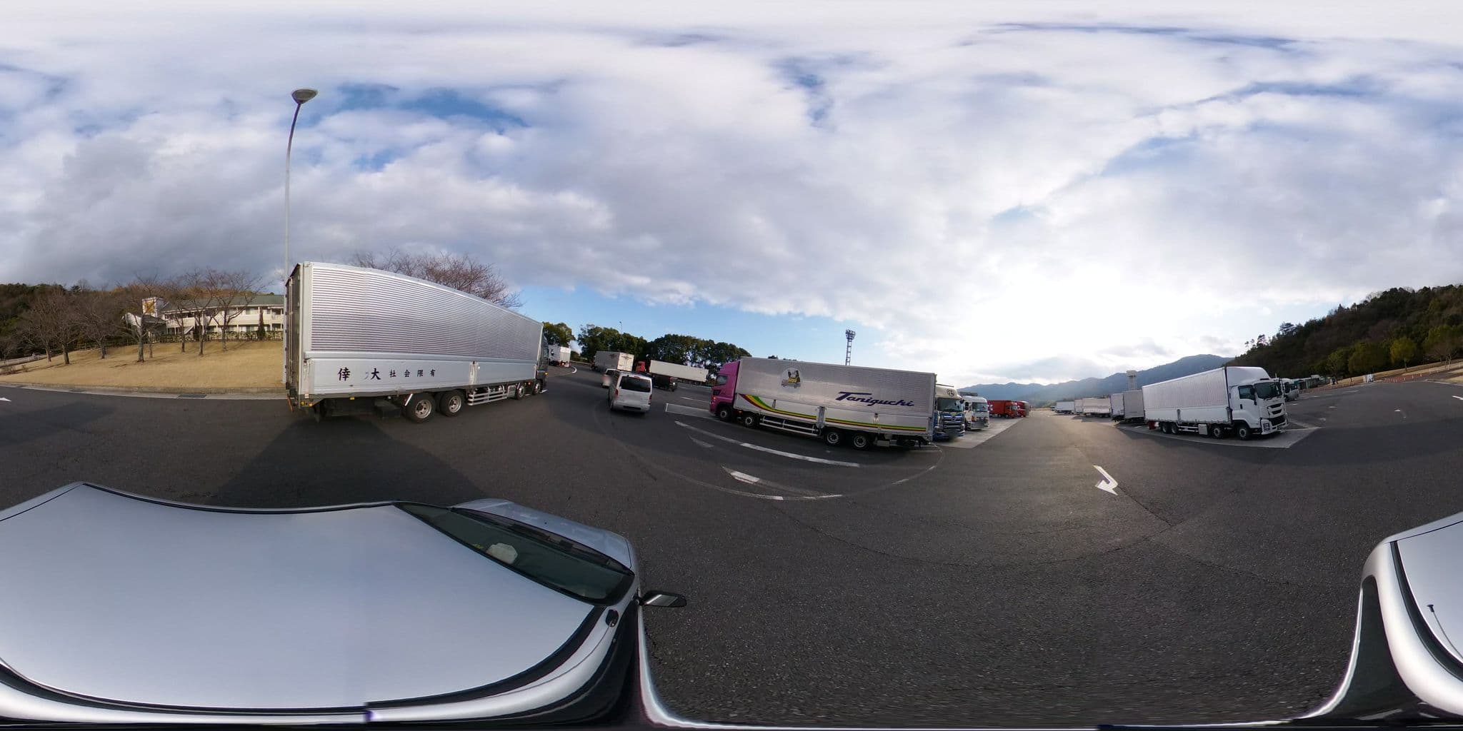Street view near ファミリーロッジ旅籠屋宮島SA店, Hatsukaichi — © potaro67v (CC BY-SA · Mapillary)