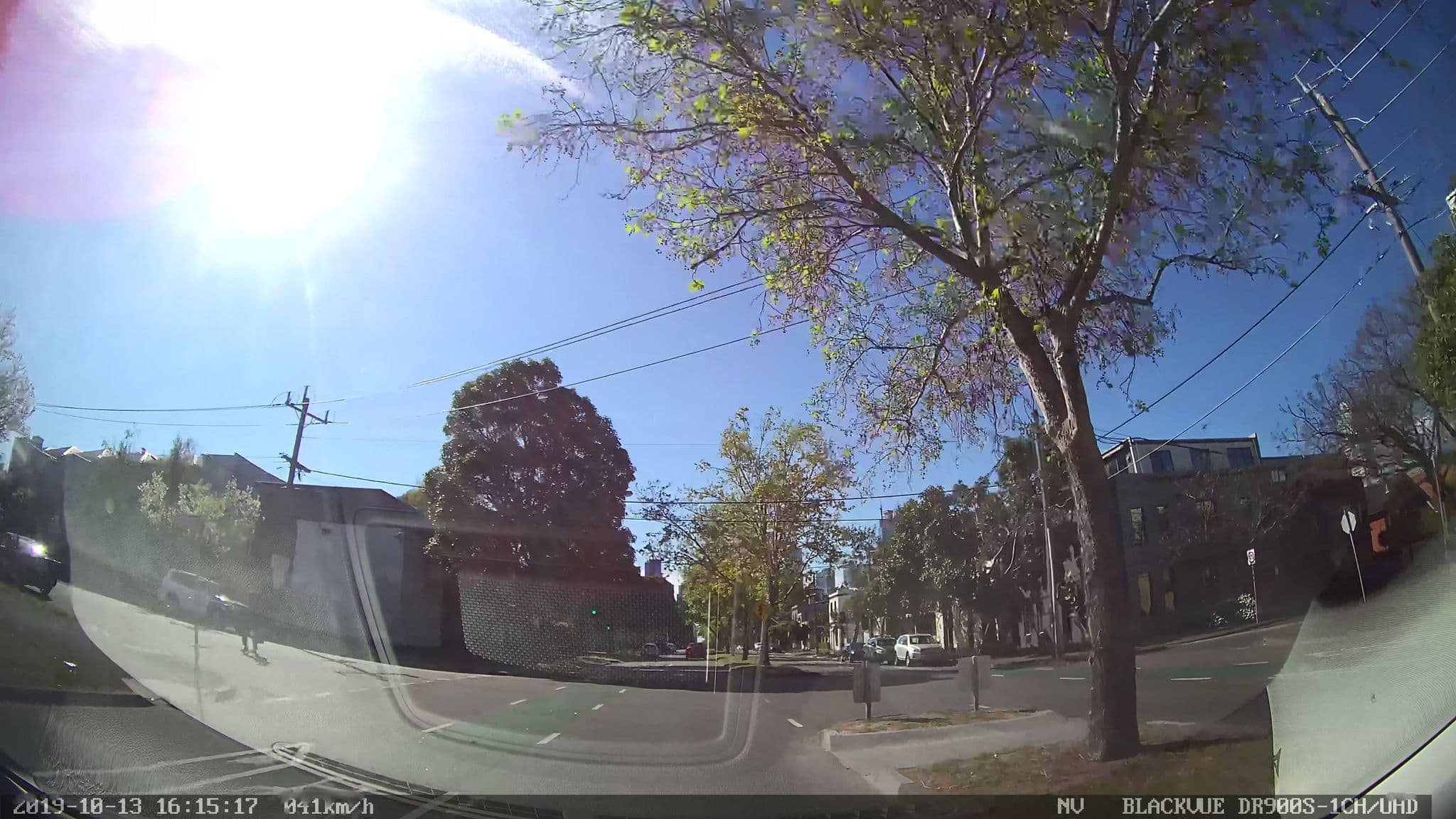 Street view near Lily Sands Inn, South Melbourne — © eneerhut (CC BY-SA · Mapillary)