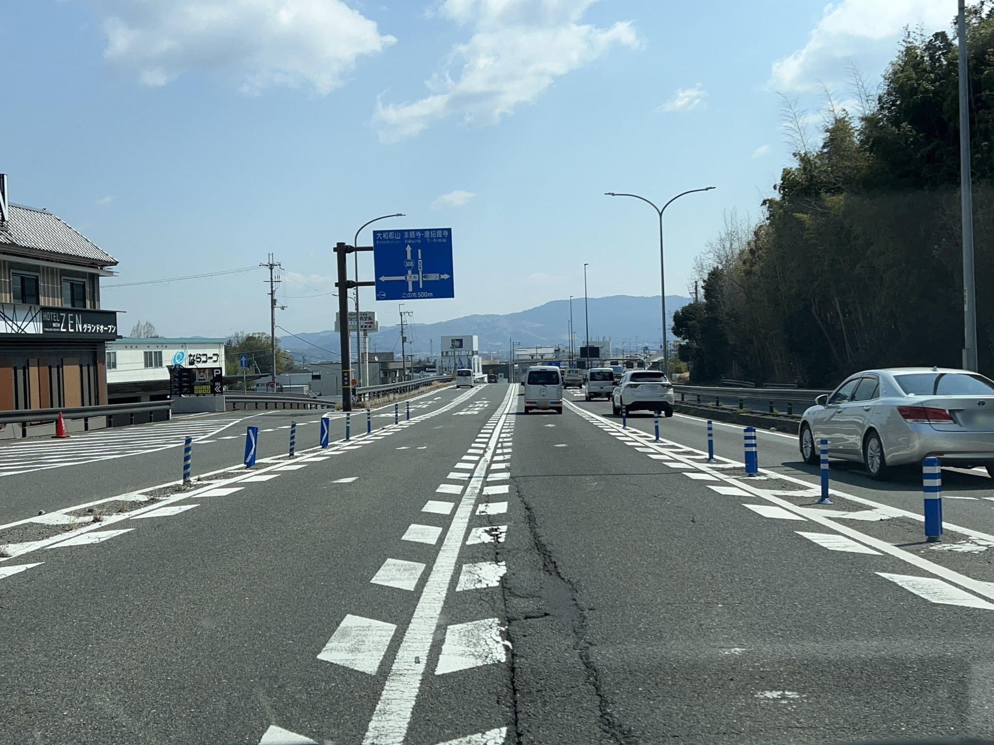 Street view near HOTEL Sekitei due, Nara-shi — © Satsuka_Osaka (CC BY-SA · Mapillary)