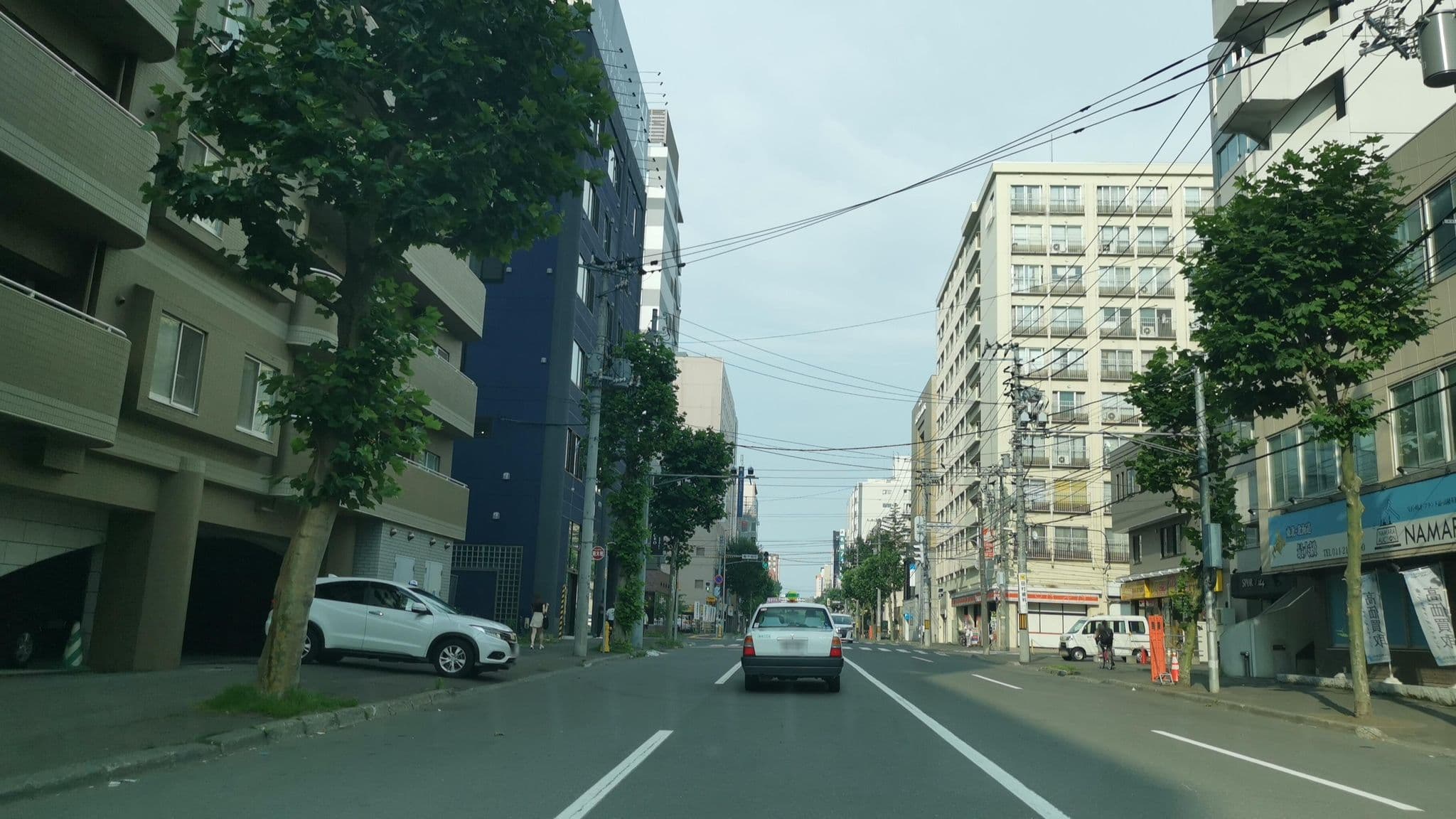 Street view near HOTEL LiVEMAX, Sapporo — © watalucky (CC BY-SA · Mapillary)
