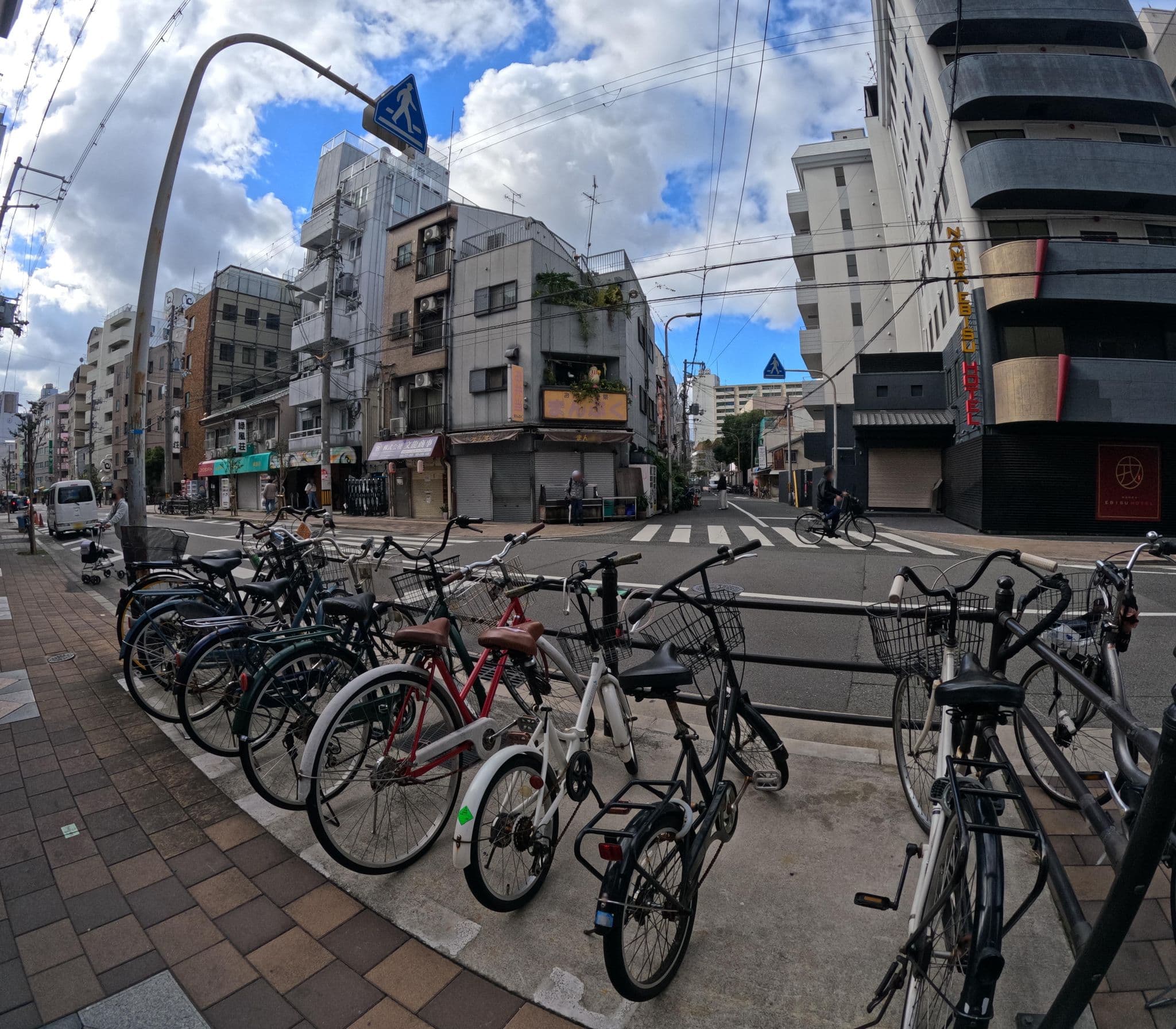 Street view near R Hostel, Tsumori — © okadatsuneo (CC BY-SA · Mapillary)
