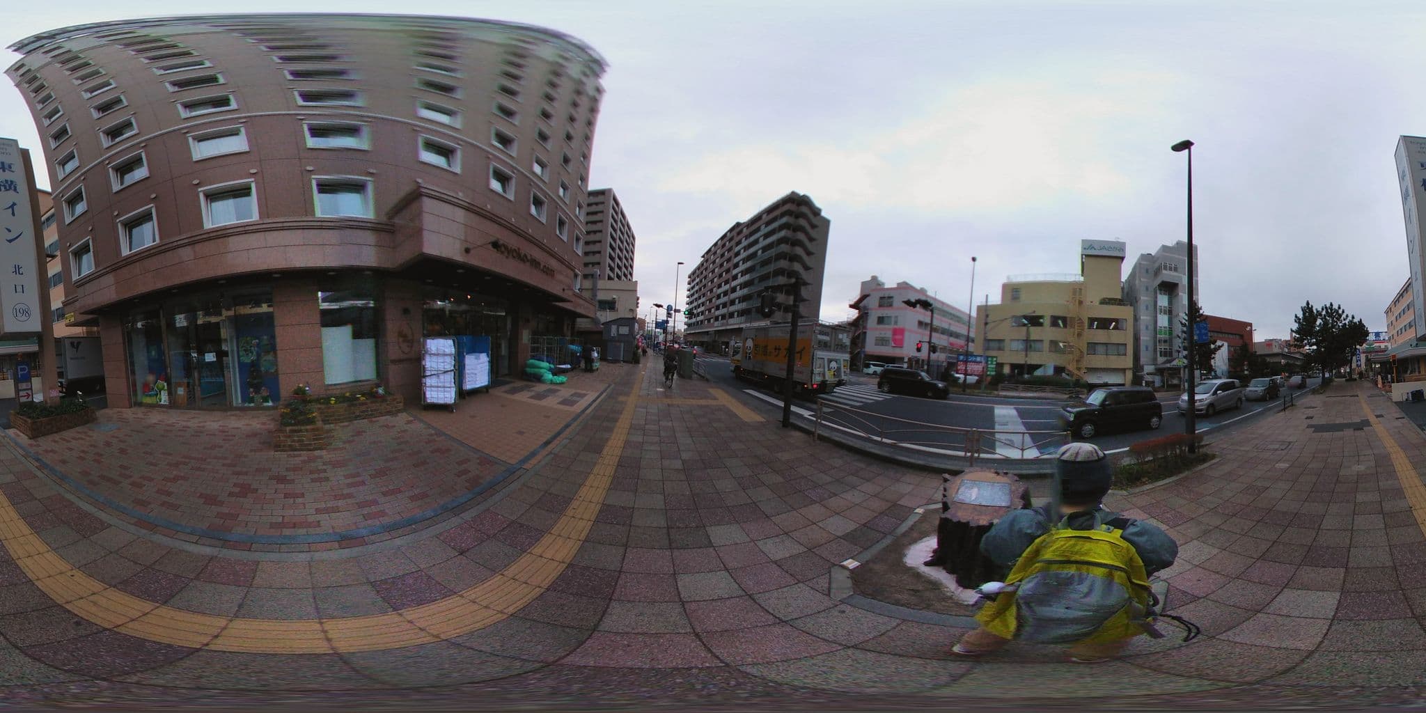Street view near 東横INN湘南茅ヶ崎駅北口, Chigasaki — © mura (CC BY-SA · Mapillary)