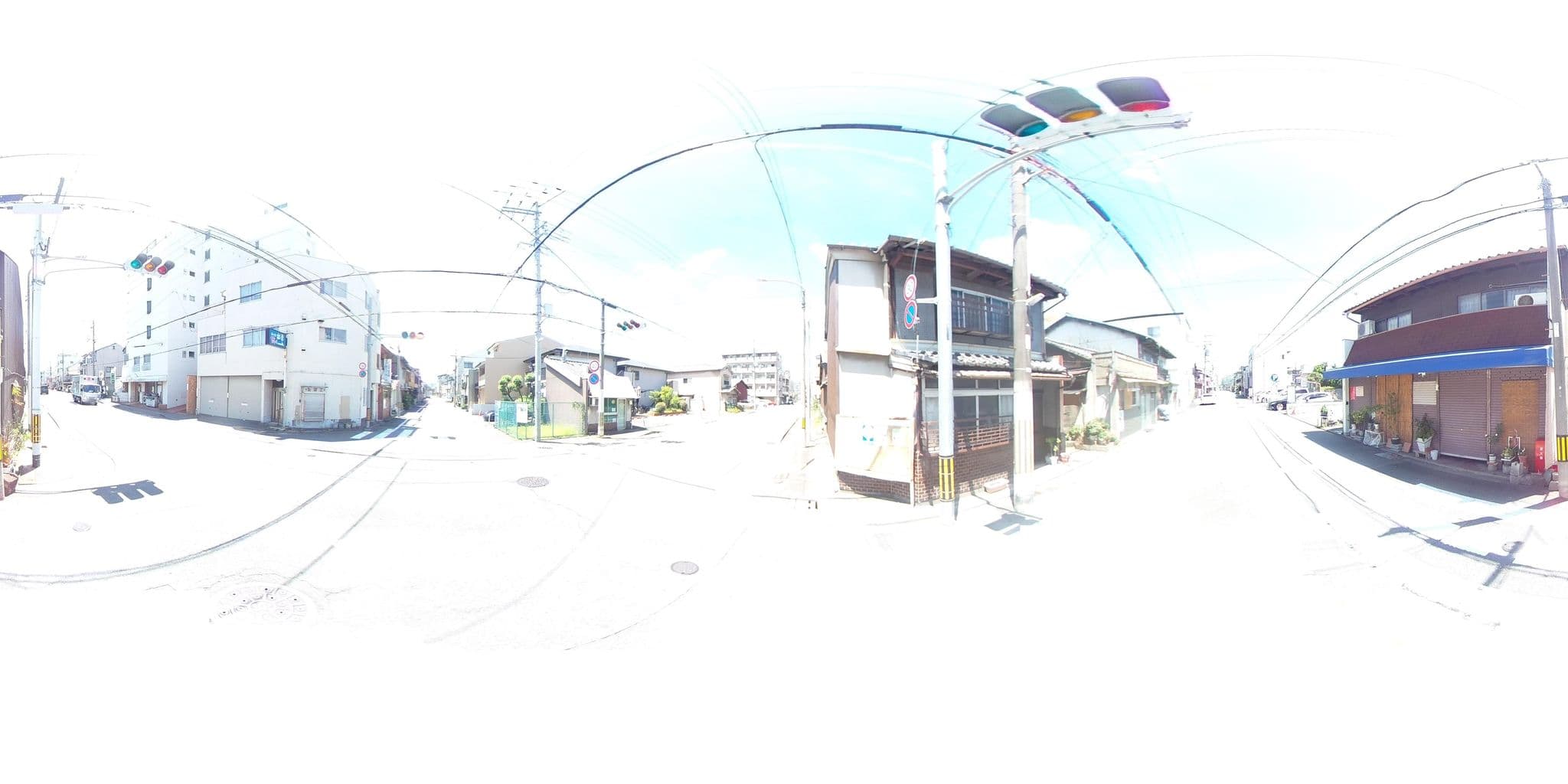 Street view near 鈴 花屋町 朝霧（Rinn Hanayacho Asagiri）, Kyoto — © okadatsuneo (CC BY-SA · Mapillary)
