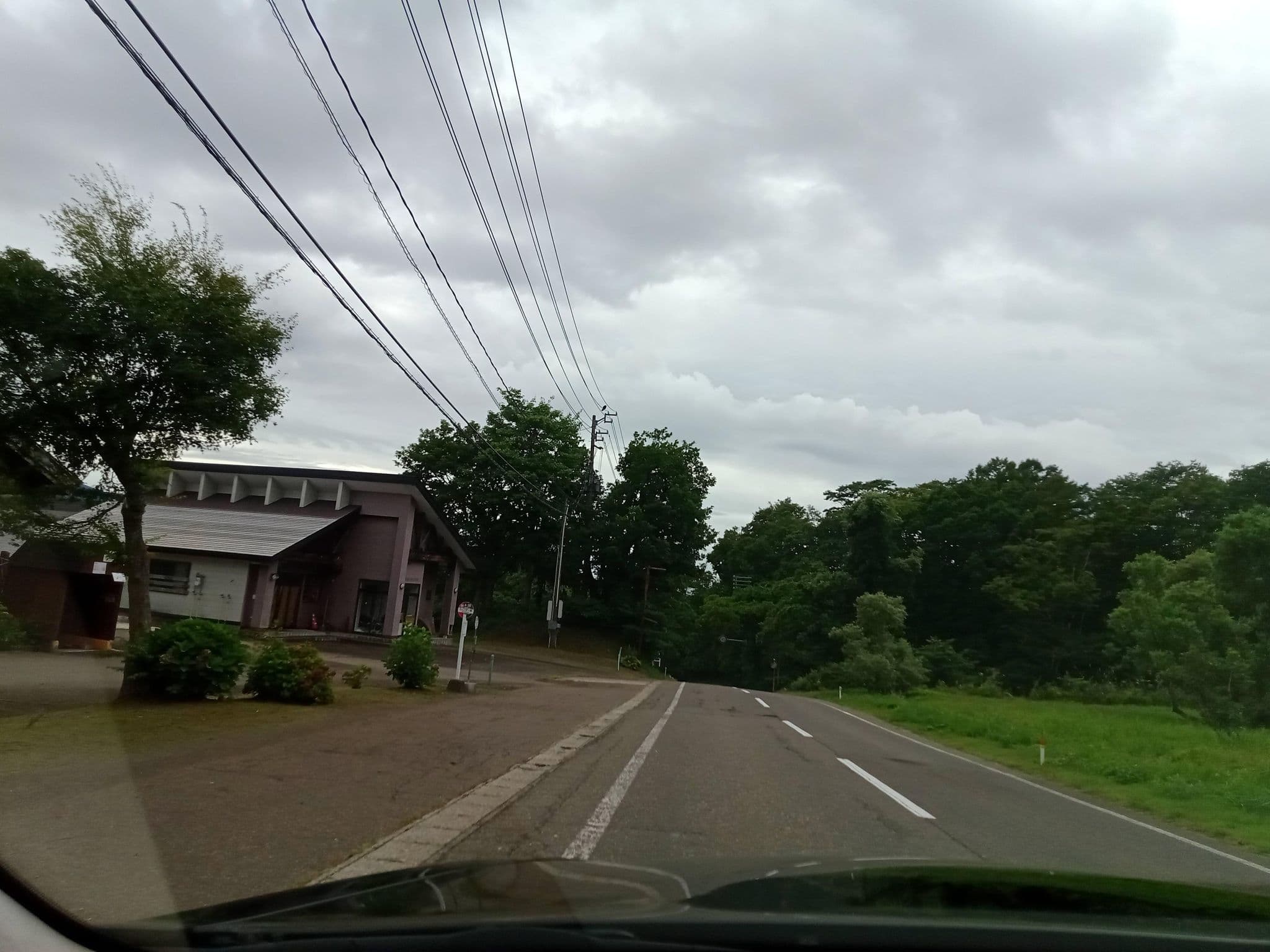 Street view near Hotel Tae Windsor, Kashiwabara — © 22tk1984 (CC BY-SA · Mapillary)